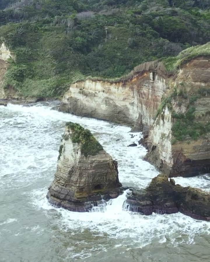 山中海輝のインスタグラム：「今日の散歩🚶‍♂️  ✈︎@dji_japan  🎥 @dear__sir   @life_share_salon の今日の記事はおすすめのドローンについて書きます。」