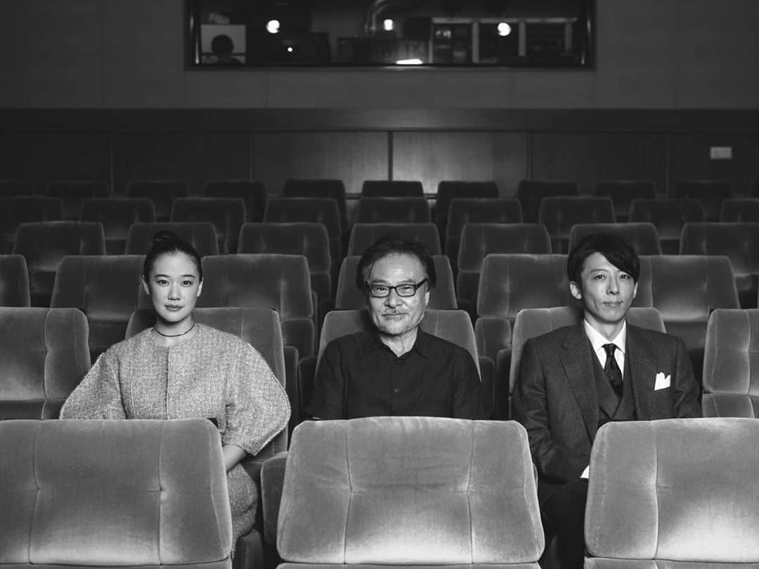 のインスタグラム：「キネマ旬報 Portrait 『スパイの妻』  #portrait  #blackandwhite  #movie」