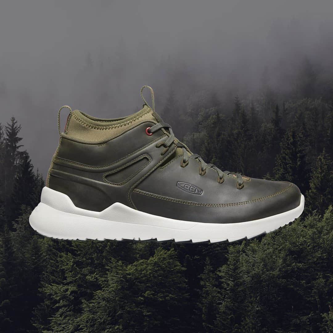 のインスタグラム：「Hybrid: /ˈhīˌbrid/- made by combining two different elements  Trails end, but the hike vibes live on. Tap to shop the Men's Highland Mid Sneaker」