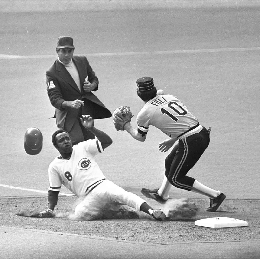 NBC Newsさんのインスタグラム写真 - (NBC NewsInstagram)「BREAKING: Joe Morgan, Hall of Fame Cincinnati Reds 2nd baseman and heart of the 1970s' Big Red Machine, has died at age 77.⁠ ⁠ More at the link in our bio.⁠ ⁠ 📷 @apnews」10月13日 0時34分 - nbcnews