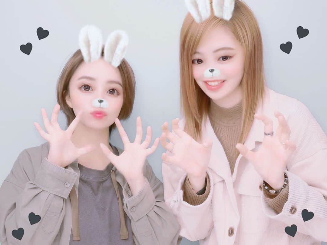大石ほのかのインスタグラム：「検診の日♡ 初めてバスで1人で行く😶👍  またおっきくなってるかな？👶🏻  写真は関係ない笑笑 プリクラ＆うさぎは盛れすぎたから🐰💓」