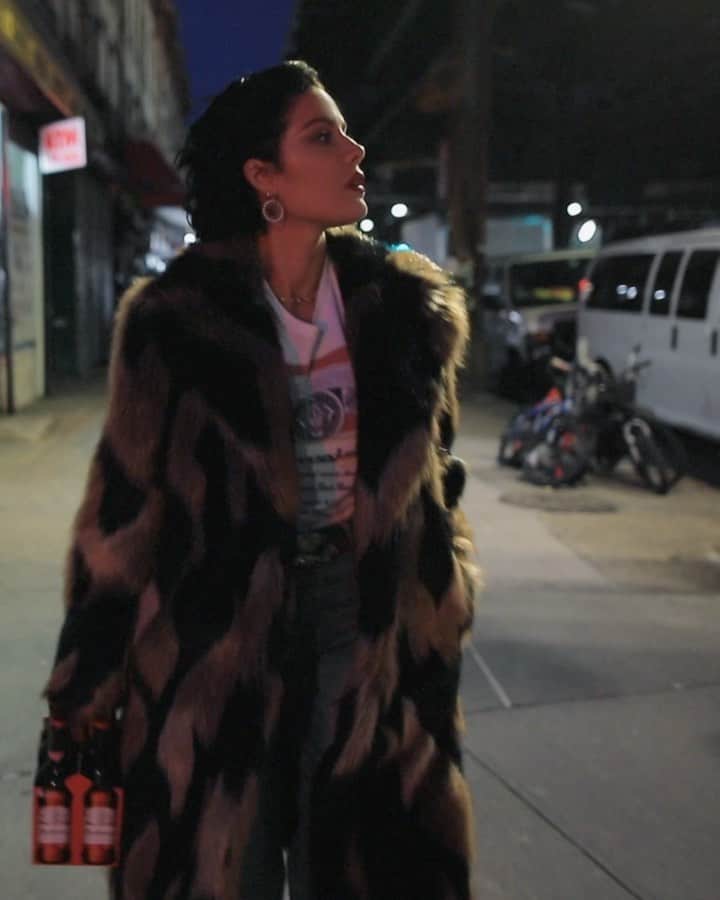 Halseyのインスタグラム：「back to where it started 👑」