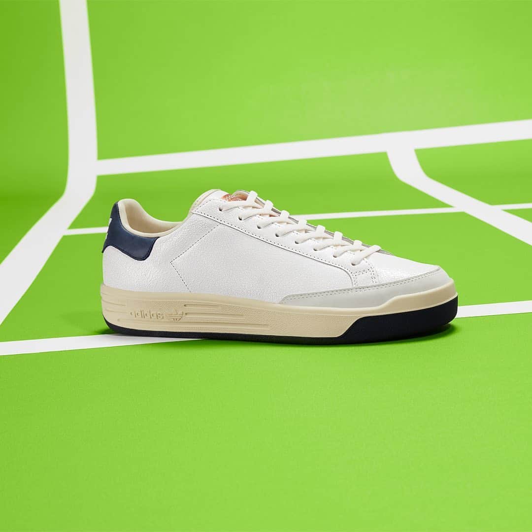のインスタグラム：「A luxurious take on a court classic. With a tournament, stadium and iconic silhouette to his name, Rod Laver’s legacy extends way beyond the tennis court. This latest release celebrates our lifetime partnership with the Australian icon, encapsulated by a creative reworking of the fan favourite. Available in Consortium stores from 17th October.」