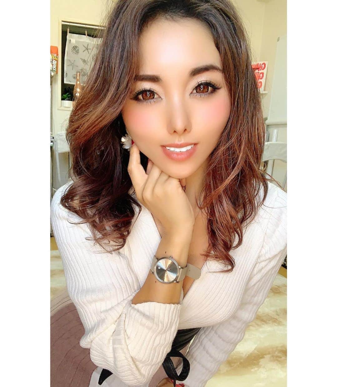のインスタグラム：「@nomonday_jp   最近ずっとつけてるお気に入り時計⌚️  仕事でもプライベートでも 使いやすくて カッコいい😍❤️  今回クーポンコードを頂いてます✨ 『makirix』で ALL10%off🎊  是非チェックしてみてね👏  #ノーマンデー #時計 #腕時計 #腕時計コーデ #nomonday #腕時計好きな人と繋がりたい #腕時計好き #ペアウォッチ」
