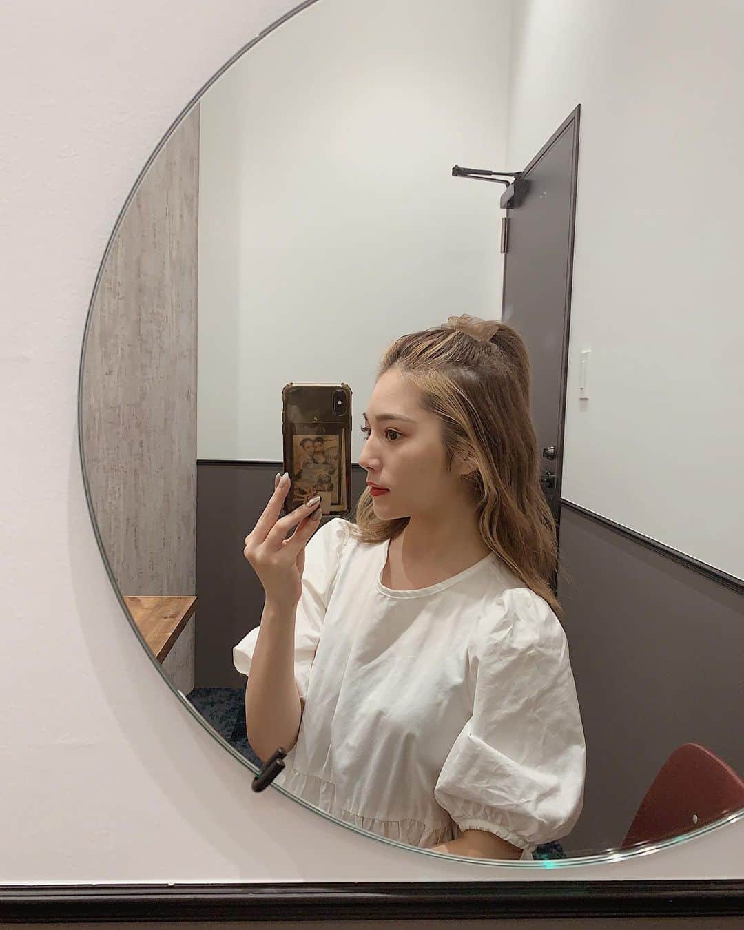 浪花ほのかのインスタグラム：「昔の写真だけども、、 赤リップも久しぶりにチャレンジしたいなと思った日です😍😍」