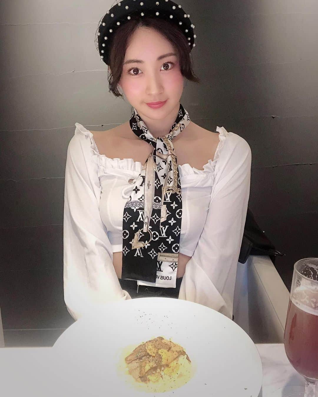 伊藤愛梨さんのインスタグラム写真 - (伊藤愛梨Instagram)「お友達にお誕生日お祝いして頂きました♡﻿ ここのお店は高級な食材たくさん使ってるのに﻿ 牛肉フィレとフォアグラのロッシーニが﻿ 1650円でコスパ最強なのです…！！﻿ デートでオススメですよ〜♡﻿ ﻿ ﻿ ﻿ ﻿ ﻿ ﻿ ﻿ ﻿ ﻿ ﻿ ﻿ ﻿ ﻿ #cerdi #門前仲町イタリアン #ウニボナーラ #東京グルメ #門前仲町グルメ #門前仲町 #ワイン飲み放題 #ワインと飯がおいしいだけのお店 #pr #トリドリベース」10月12日 18時15分 - ilovely1007_