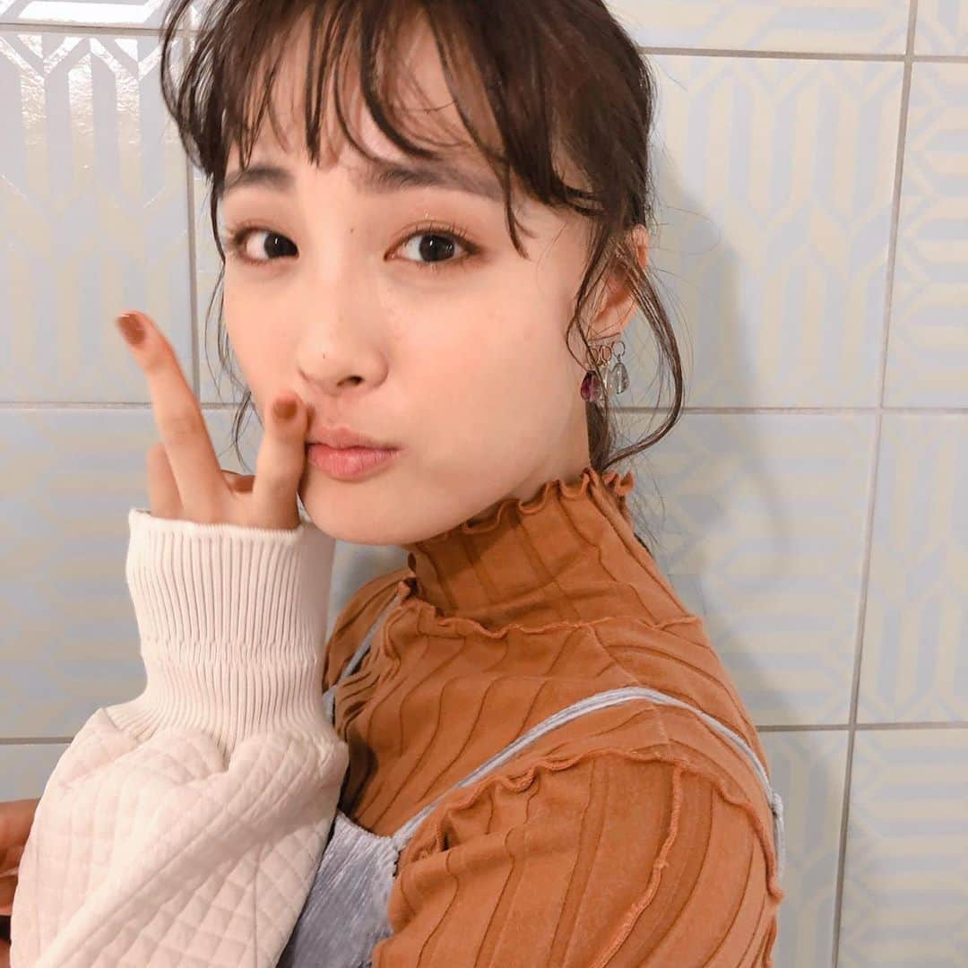 大友花恋さんのインスタグラム写真 - (大友花恋Instagram)「先日の王様のブランチ、トレンド部のお写真です！」10月12日 18時26分 - karen_otomo