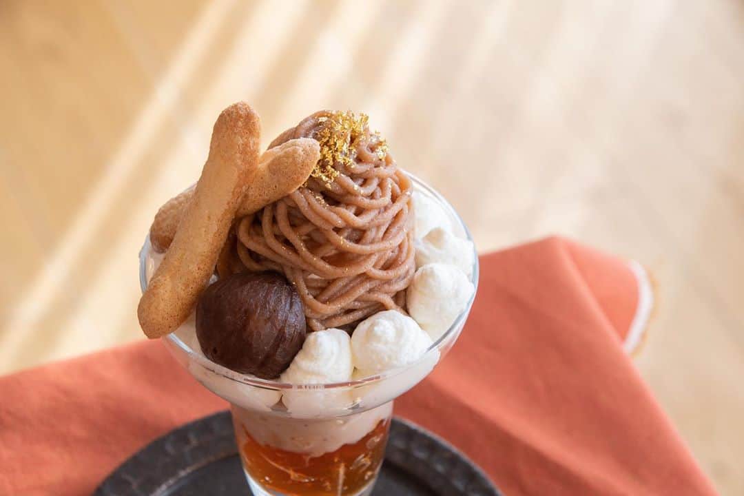 タマチャンショップ都城本店さんのインスタグラム写真 タマチャンショップ都城本店instagram 秋の収穫祭フェアより 和栗のスペシャル パフェ こだわりのたくさんつまったしあわせパフェの登場です 宮崎産の栗を使ったアイスクリームと 手作りの