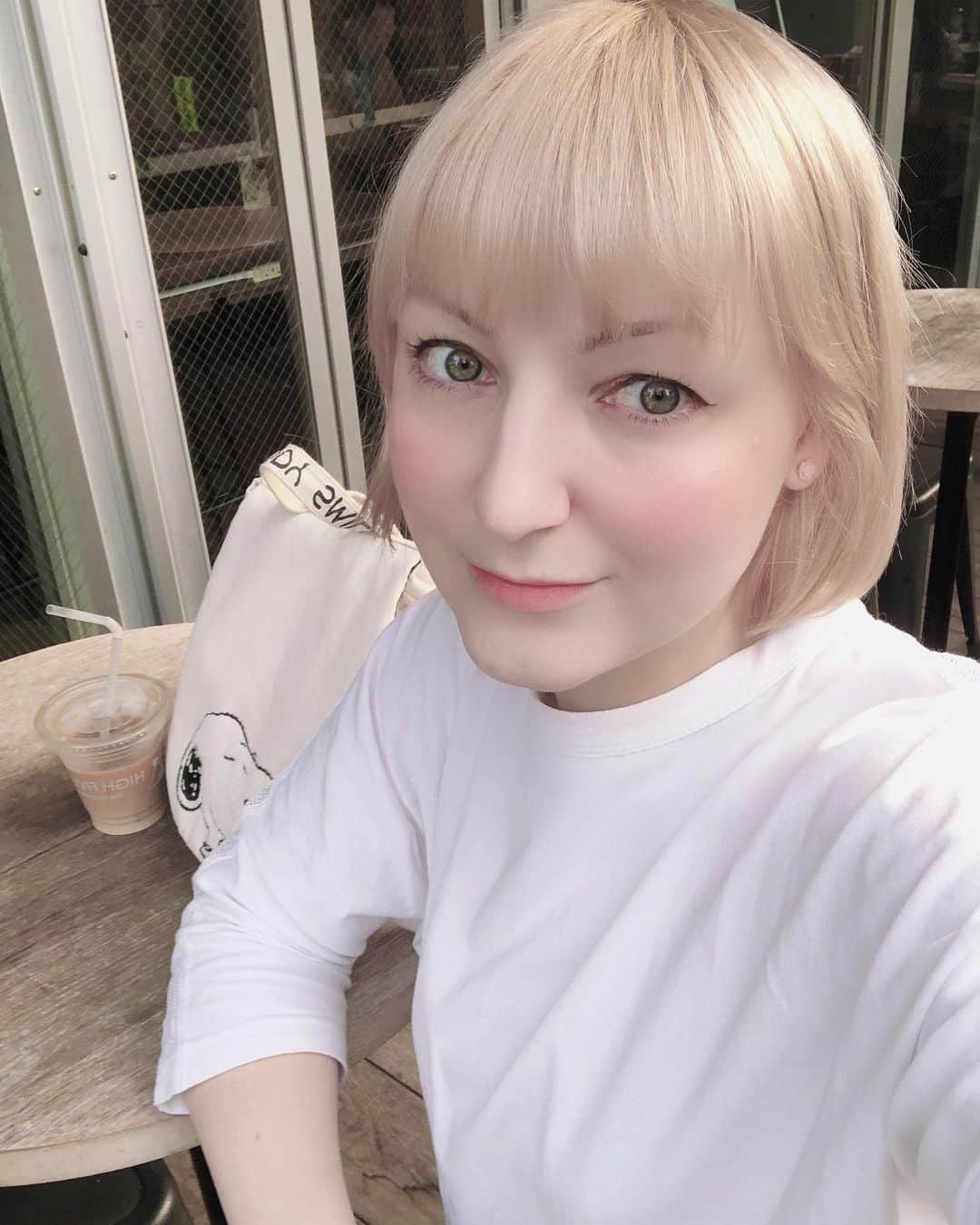 Jenyaのインスタグラム：「この度、伊勢丹新宿本店の公式サポーターに選んでいただきました😊✨　@isetan_shinjuku  大好きな伊勢丹で今までたくさん想い出を作って、これからも皆さんと一緒に伊勢丹を盛り上げていけたらと思います！！❤️ #伊勢丹新宿店 #伊勢丹新宿 #イセタニスタ」