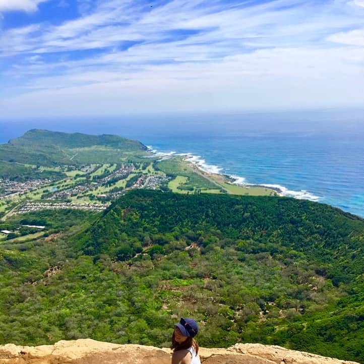 山田優依さんのインスタグラム写真 - (山田優依Instagram)「Miss the blue  ここのところお天気良くないから よりいっそう海外の空も香りも空気も恋しい🥺  #Hawaii #honolulu #Kahala」10月12日 18時32分 - yui_gourmetwalker
