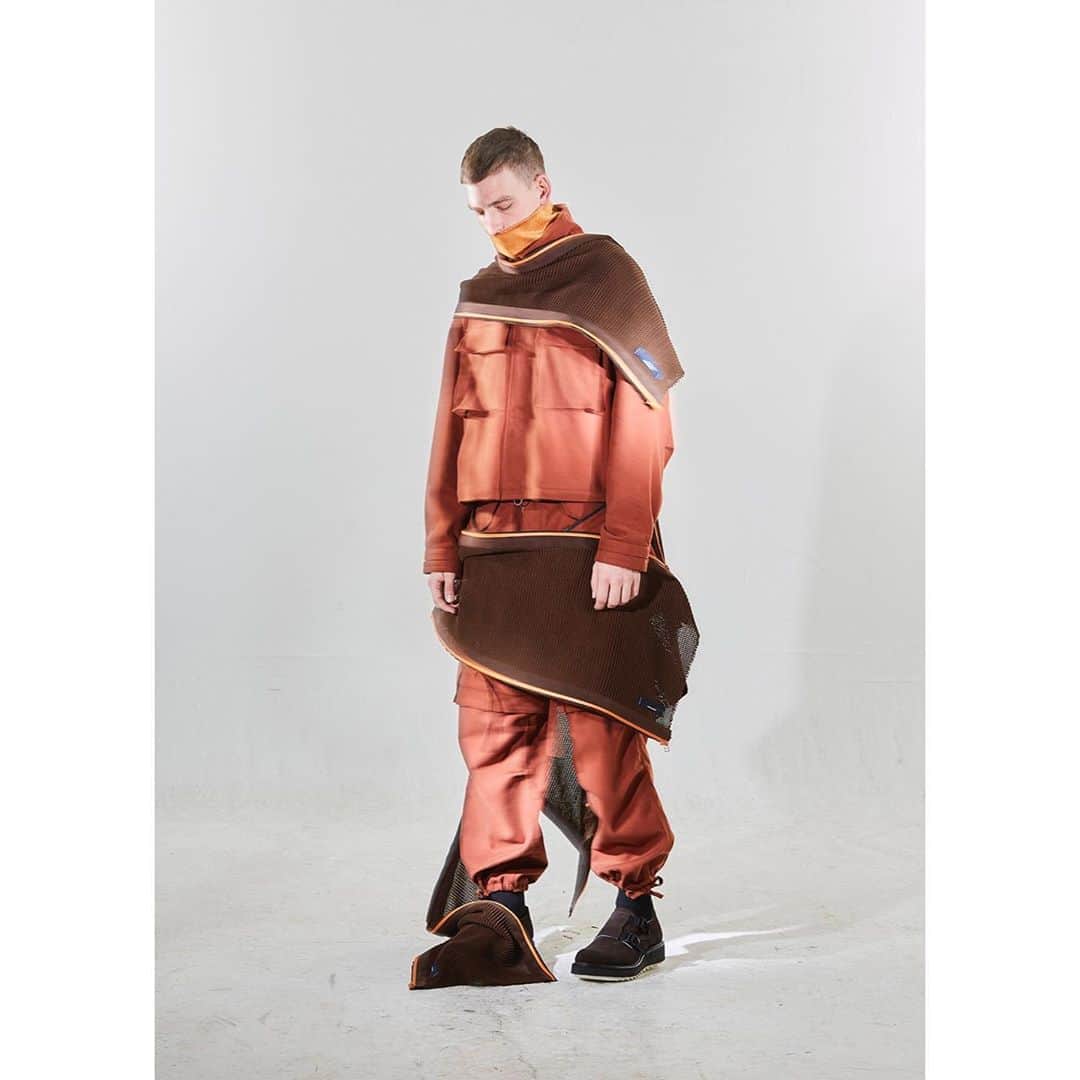 ミーンズワイルのインスタグラム：「[AW20 Error]   Photo: TOSHIO OHNO  @ph_o.h.n.o  Styling: MASATAKA HATTORI  @masataka_hattori Hair: MASATO TSUCHIYA @masatotsuchiya」