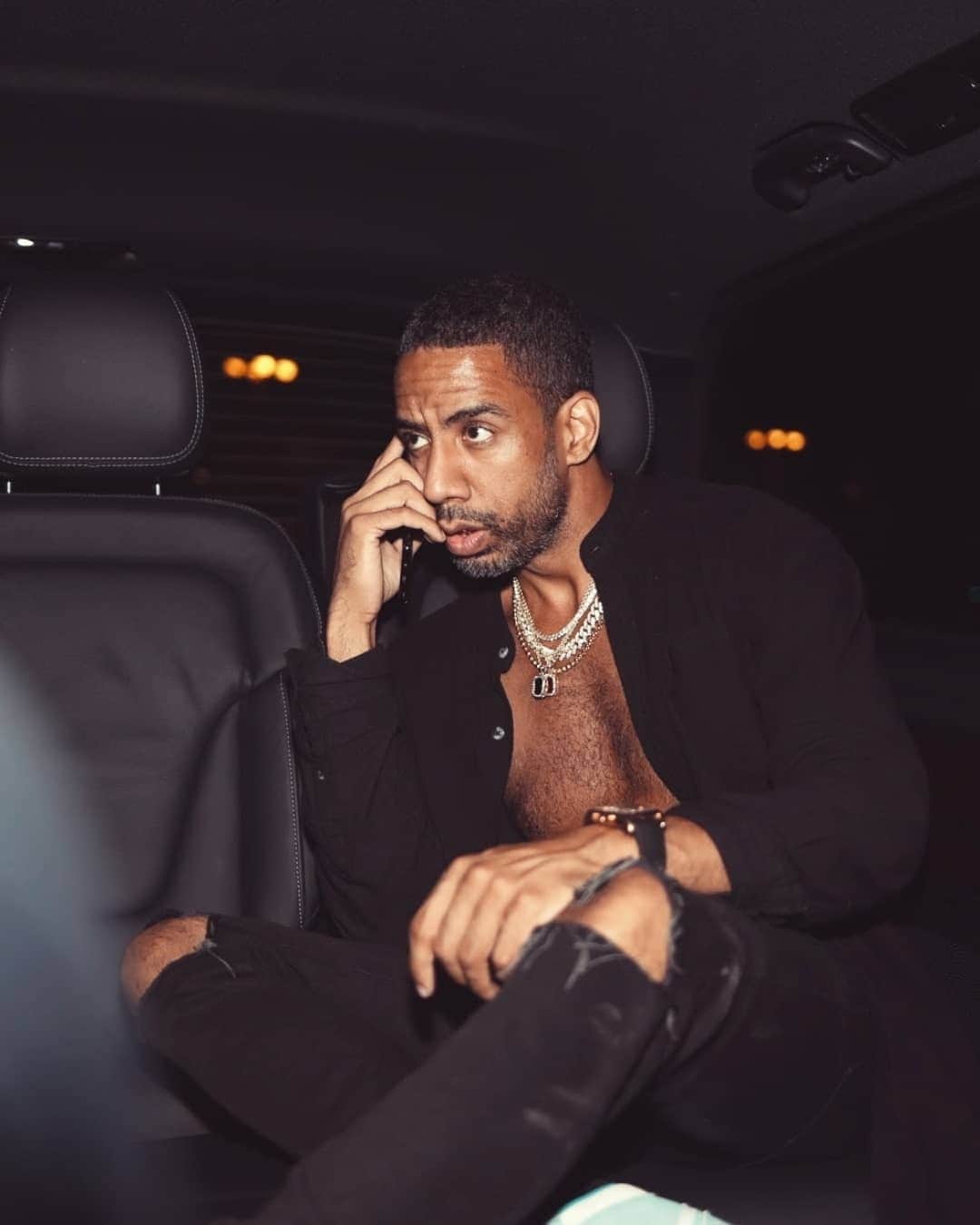 ライアン・レズリーのインスタグラム：「30 calls a day - the @superphone.io way. Get on my call schedule this week. Link in bio.」