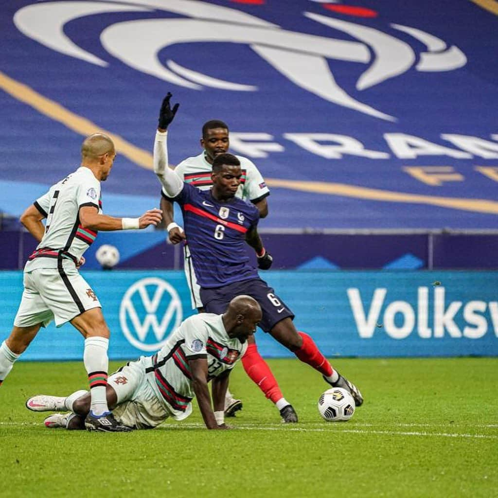 ポール・ポグバさんのインスタグラム写真 - (ポール・ポグバInstagram)「Tough game let’s go again 🇫🇷 @equipedefrance」10月12日 19時11分 - paulpogba