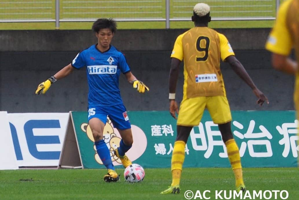 ROASSO KUMAMOTOさんのインスタグラム写真 - (ROASSO KUMAMOTOInstagram)「⚽️ ／ 10.11.SUN.第21節 VS 福島ユナイテッドFC フォトレポートPart① ＼ -----﻿ NEXT GAME﻿ 🗓 10.17.SAT ⏰ 13:00 KICK OFF﻿ 🆚 Y.S.C.C.横浜 🏟 ニッパツ三ツ沢球技場 📺 DAZN -----﻿ #ロアッソ熊本 ﻿ #2020シーズン ﻿ #繋続 #TSUNAGI﻿ #つなぎ  #2020の主役は誰だ  #河原創 #岡本知剛 #谷口海斗 #衛藤幹弥 #中原輝 #内山圭 #roasso﻿ #熊本﻿ #Jリーグ﻿ #jleague﻿ #サッカー﻿ #ゴール ﻿ #えがお健康スタジアム﻿ #感謝﻿ #いまできること﻿ #がんばろう日本﻿ #みんなで乗り越えよう ﻿ #jリーグにできること」10月12日 19時48分 - roassokumamoto_official