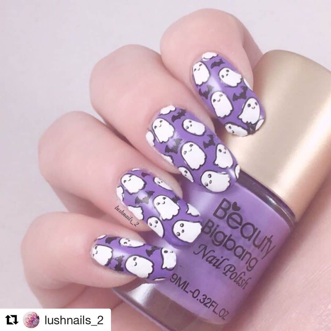 Nail Designsさんのインスタグラム写真 - (Nail DesignsInstagram)「Credit: @lushnails_2  ・・・ My third Halloween nail design  I am loving this ghost nail design what do you guys think  . . #halloweennails #ghostnails #spookynails #spookyseason #halloweennailsdesign #halloweenghostnailart #nailsofinstagram #bornpretty10th #nailspafeature #nailstoinspire #nailpro #nailedit #halloweennailstamping」10月13日 1時20分 - nailartfeature
