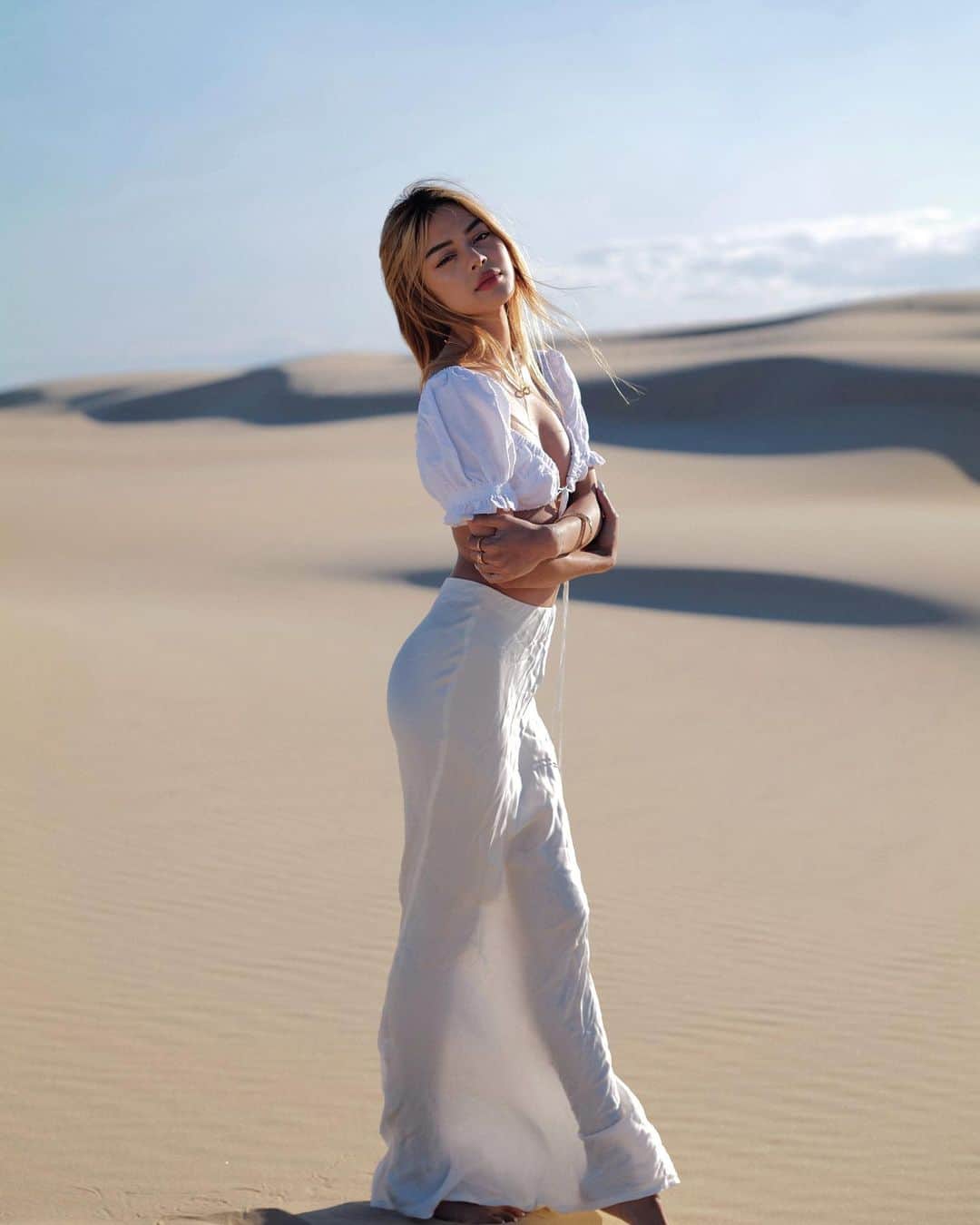 リリーマイマックのインスタグラム：「For now let’s call her Cleopatra 🔺」