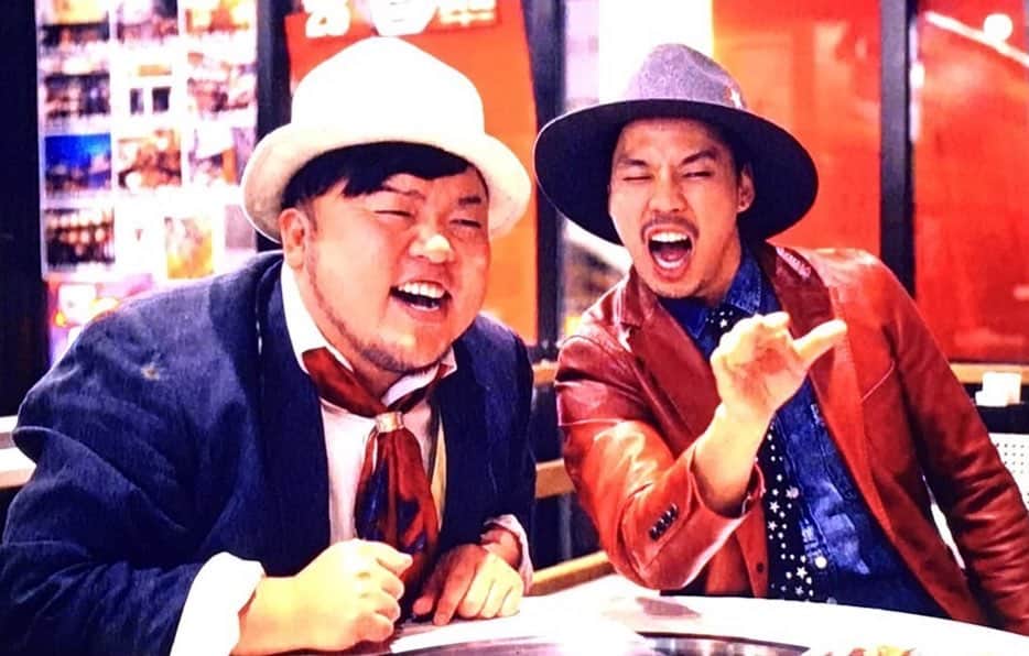 HIPPYのインスタグラム：「今週末いよいよ！！！ 2020.10.17-18 (土,日) ASUKAYAMA MUSIC FES 2020 OTONOTAKI vol.3 ONLINE 開催！！ まーじでヒッサビサのTEEとの対バン！ 初の披露曲も！？お楽しみに！！！！ はらちゃんに！ずまくん！まきちゃんぐ！ 最高のメンツで別日も豪華！ 是非とも御覧ください！ 10月17日(土) Day1 ・TEE ・HIPPY ・虹色侍 ・まきちゃんぐ ・hara kanako MC : 夜道雪 ■販売ページURL Day1購入ページはこちら!! https://eplus.jp/sf/detail/3320940001-P0030001 10月18日(日) Day2 ・NakamuraEmi ・関取花 ・竹渕慶 ・GOOD BYE APRIL ・Ryu Matsuyama solo MC : 夜道雪 ■販売ページURL【Day2】 Day2購入ページはこちら!! https://eplus.jp/sf/detail/3320970001-P0030001 ASUKAYAMA MUSIC FES 音の滝 公式HPはこちら！ http://otonotaki.tokyo ●詳細● 2020年10月17日(土)&18日(日) 16:45〜22:00 1Day Ticket: \2200 ※ePlus Streaming+にて配信予定 ※チケット販売中」