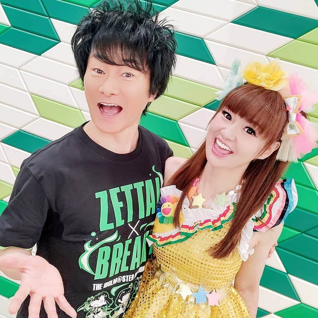 さゆりさんのインスタグラム写真 - (さゆりInstagram)「先日の『せやねん』お洋服です〜🥰 脚やせ動画150万再生超えました〰🤣 皆様のお陰です🤣ありがとです〰🤣  #新手の #あごくい ❤️ #あれ？ #猪木さん 入っちゃったぁ〰🤣 #そして #新手の #首ポキ❤️ #あれ？ #いっちゃった 〰⁉️😅💦 #かつみさゆり#さゆり #せやねん」10月12日 20時38分 - katsumisayuri_sayuri