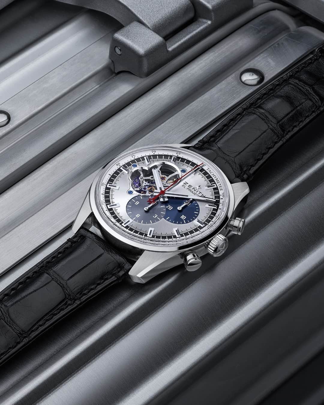 ゼニスのインスタグラム：「#ChronomasterOpen: the modern-classic chronograph. The signature El Primero tri-color chronograph counters are paired with a partially open dial, revealing the high-frequency escapement with silicon escape-wheel and lever.  #Zenith #ZenithWatches #Watches #Watch #Watchesofinstagram #Watchfam #WatchoftheDay #Luxury #WatchAddict #Watchcollector #Horology #DailyWatch #ElPrimero #Chronograph #VintageWatches」