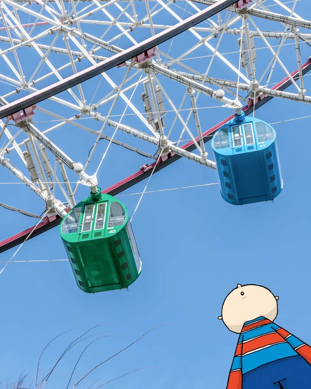 Osaka Bob（大阪観光局公式キャラクター）さんのインスタグラム写真 - (Osaka Bob（大阪観光局公式キャラクター）Instagram)「Tempozan Ferris Wheel is so pretty to look up at from the ground. And just wait until you look out the windows at the views of Osaka Bay☺️  天保山大観覧車は窓から見る大阪の景色もいいけど、下から見上げる姿もステキやん🎡  ————————————————————— #maido #withOsakaBob #OSAKA #osakatrip #japan #nihon #OsakaJapan #大坂 #오사카 #大阪 #Оsака #Осака #โอซาก้า #大阪観光#天保山大観覧車　#天保山 #tempozanferriswheel #大観覧車」10月12日 21時00分 - maido_osaka_bob