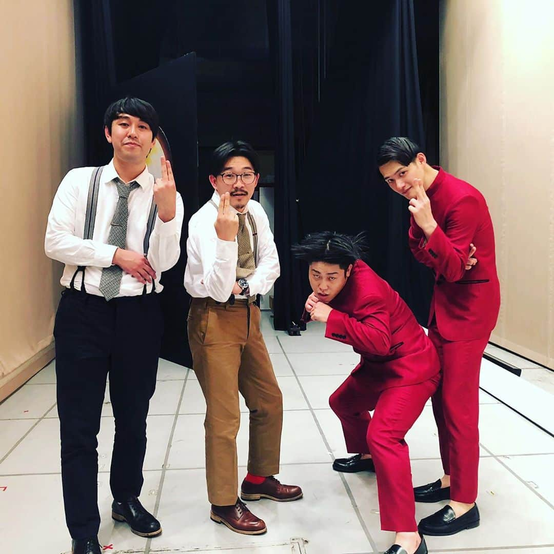 畠中悠さんのインスタグラム写真 - (畠中悠Instagram)「コウテイとのツーマンライブ、ありがとうございました！ あまりにも楽しかったです！ #コウテイ #祇園花月 #祇園一会 #ズィーヤ #🤞 #🤞🏻 #🤞🏿」10月12日 21時16分 - hatanakayuuuuu