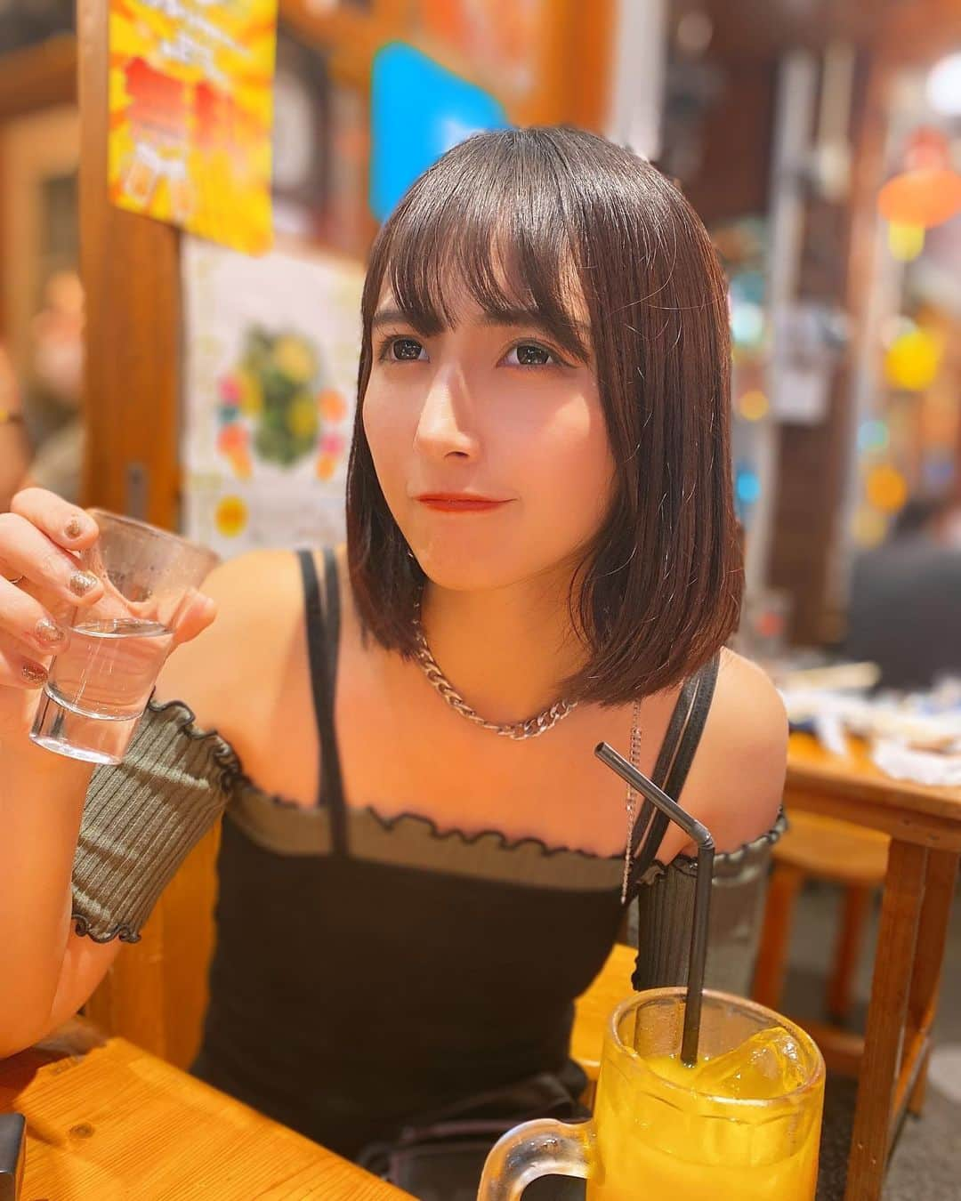 はりーさんのインスタグラム写真 - (はりーInstagram)「りら飲み！！！ どない60度🍶つょぃ せんべろ国際通り屋台村🎮 YouTube撮ってますが死にました🥰✨💓 @ryumi_makishiryu で海ぶどう食べてる❣️ この後エピカへ行きます🌈✨ 仕事でするよー！✨✨✨✨ #りら飲み #白雪りらっクスタイム #YouTube」10月12日 21時43分 - kirarin_harry_official