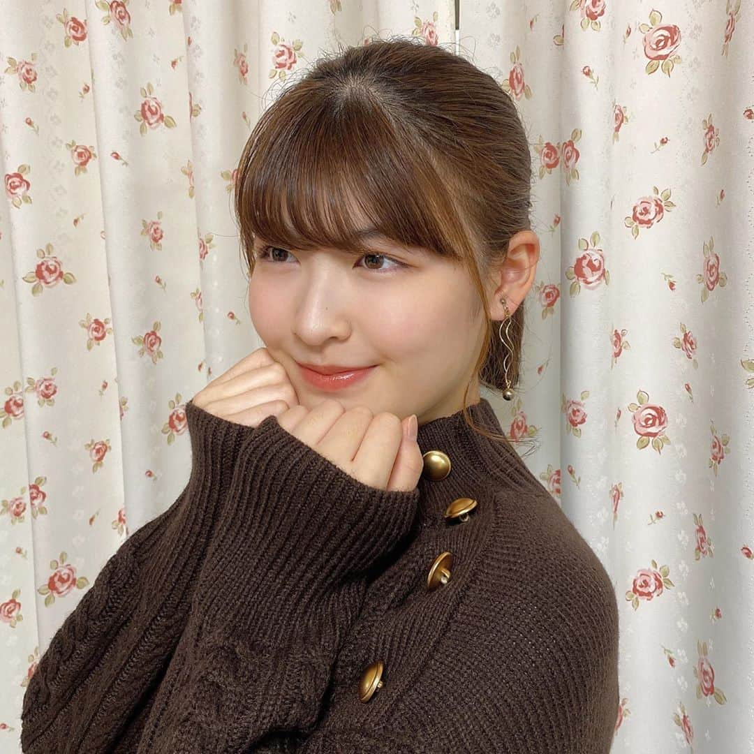 三谷美優さんのインスタグラム写真 - (三谷美優Instagram)「・ 予定がなさすぎておうち撮影会。笑 アイス食べたときに撮ったやつです🍨  TwitterでSNS企画をやってます！いいねとリツイートの数が審査に反映するのでよろしくお願いします🙇‍♀️🥺  #ミスコン #ミスコン2020 #ミスコンファイナリスト #ミス日大 #日大」10月12日 21時44分 - misaki_miss02