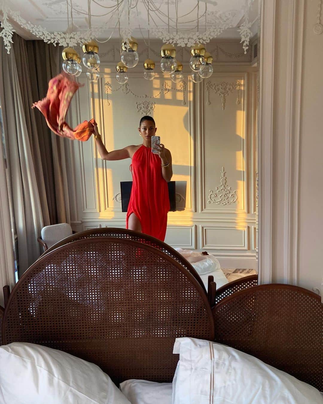 ジョーディン・テイラーのインスタグラム：「On my Istanbul-shit 💃🏽」