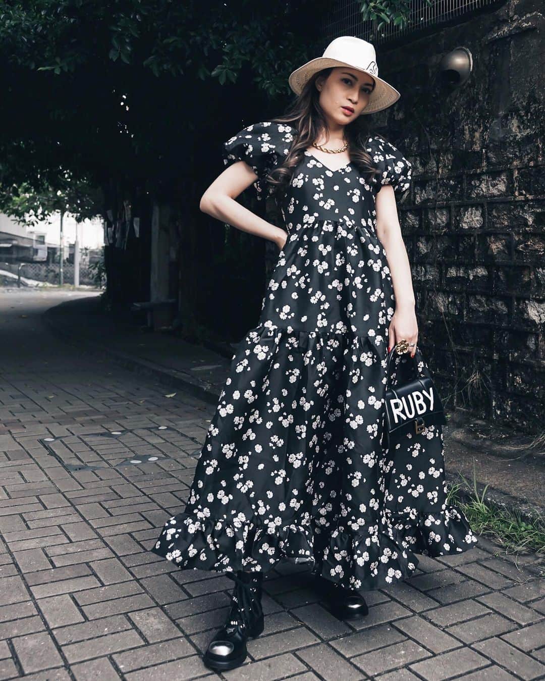 Ruby Kwanのインスタグラム：「Mixing feminine dress with edgy accessories. 🖤 Creating my look with @shopbop.  From now till this Saturday, use my code “ROUGE20” to enjoy 15% off orders of US$200+, or 20% off orders of US$500+, or 25% off orders of US$800+, for products with “The Fall Event” underneath.  Exclusions and T&C apply. #shopbop #dreamsisterjane #brinkerandeliza #rougeclosetshopping」