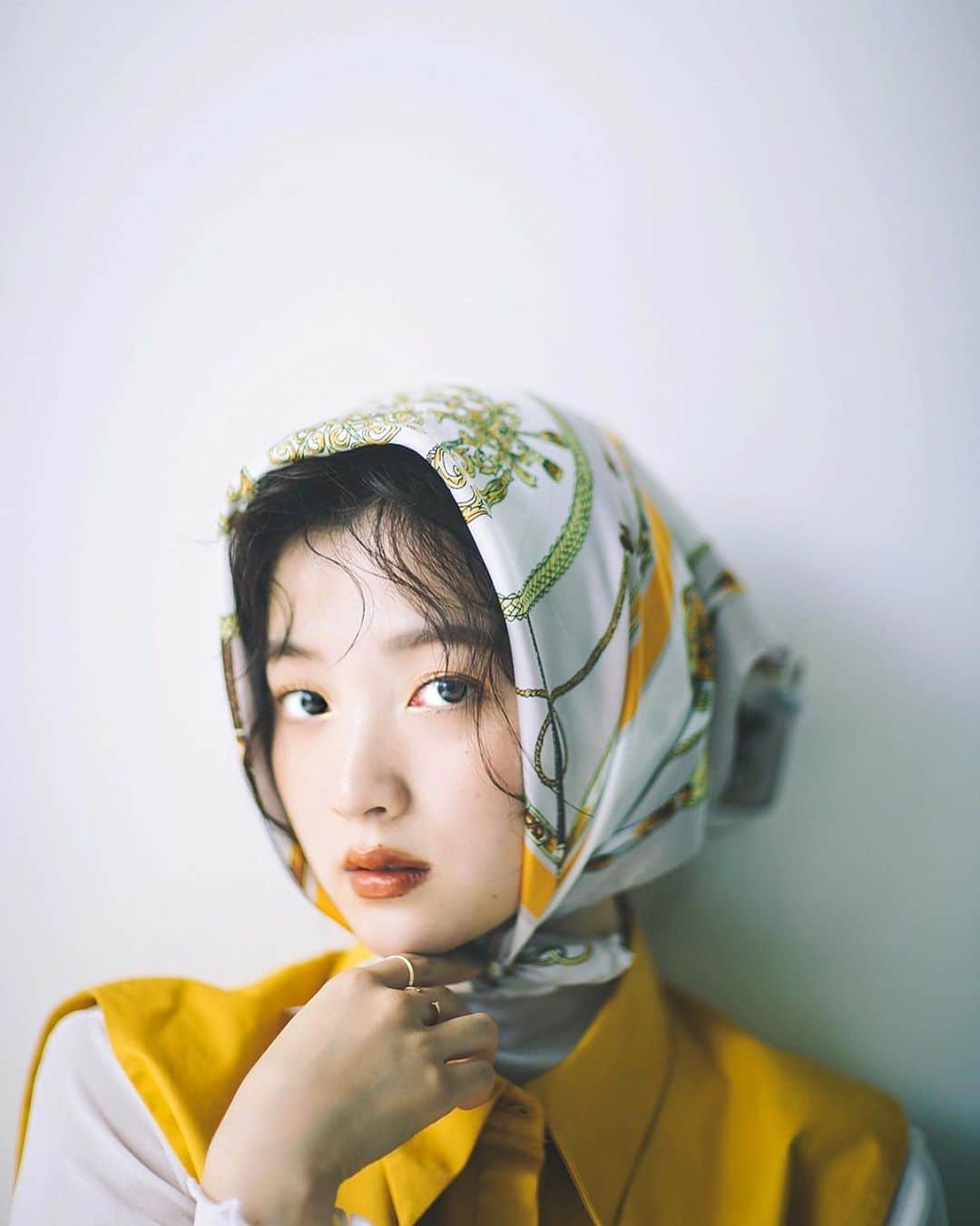 のインスタグラム：「ずきんちゃん🎨﻿ ﻿ 📷　@nakamura_akio_shashin  👗　@temigo  💄　@ruicomorioka」