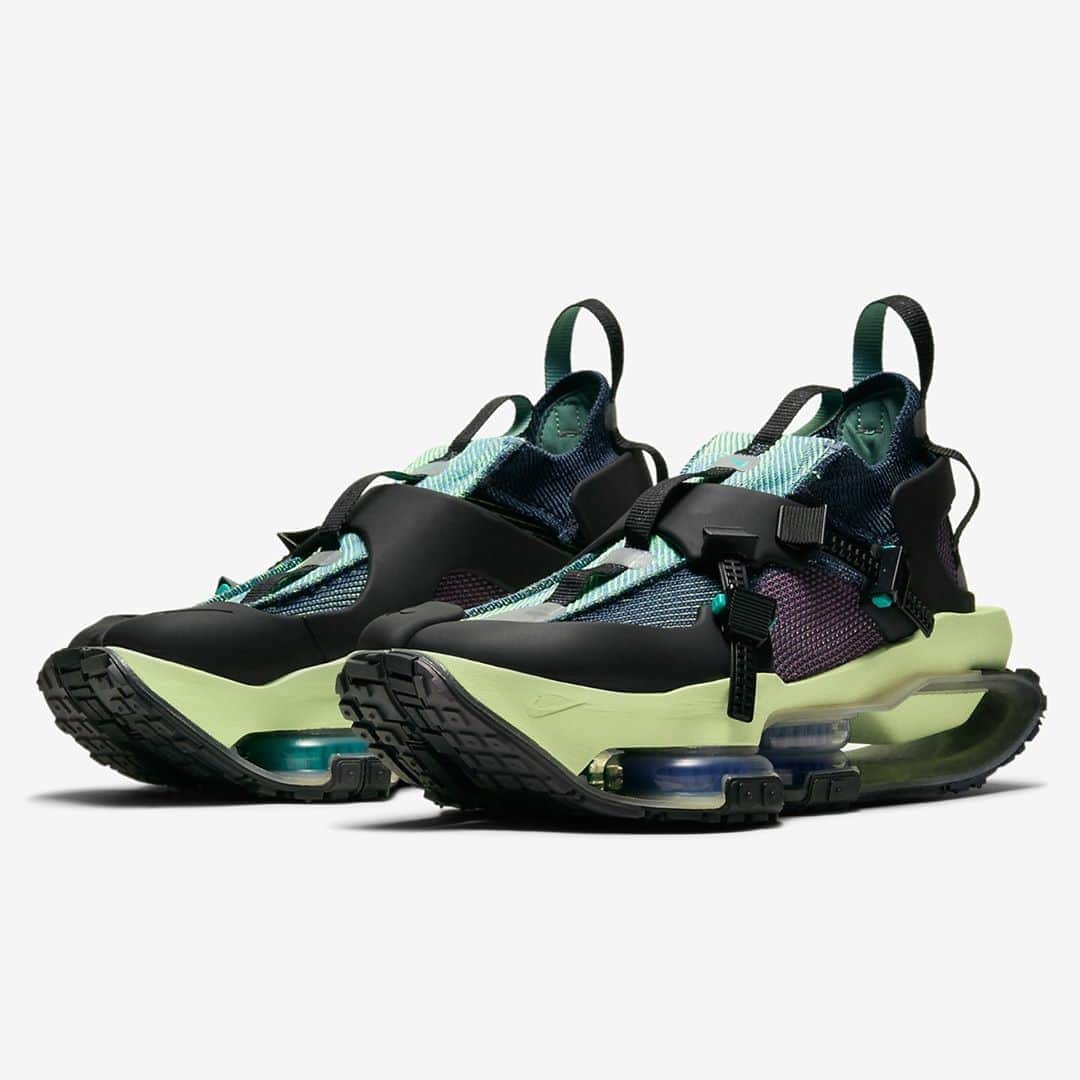 Sneaker Newsさんのインスタグラム写真 - (Sneaker NewsInstagram)「Nike ISPA Road Warrior "Clear Jade" will officially release on October 23rd for $500. Tap the link in our bio for full official images.」10月13日 10時26分 - sneakernews