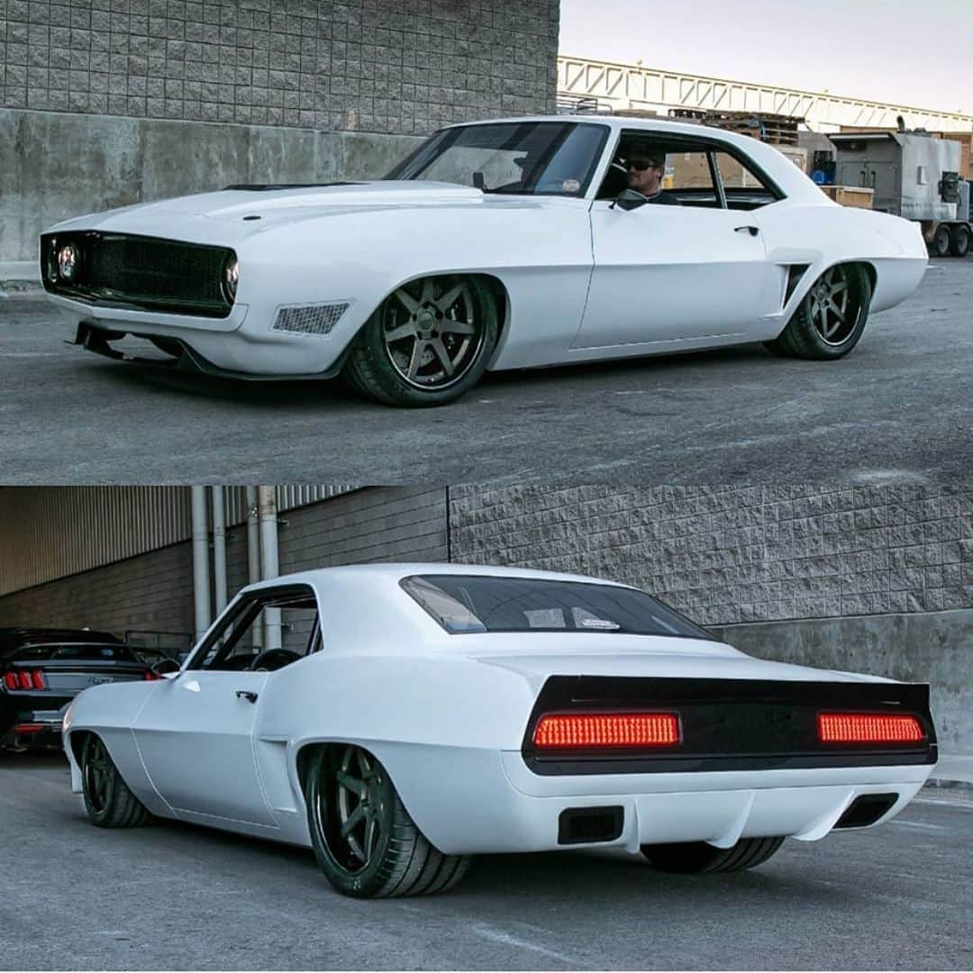 Classics Dailyさんのインスタグラム写真 - (Classics DailyInstagram)「#ClassicsFeature _____ Incredible 1969 Camaro build by @hed_industries_llc _____ #classiccar #musclecar #hotrod #protouring #prostreet #restomod #classicsdaily #streetrod #streetcar #customcar #hotrods #streetrods #camaro #chevrolet #69camaro #protouringcamaro」10月13日 10時01分 - classicsdaily