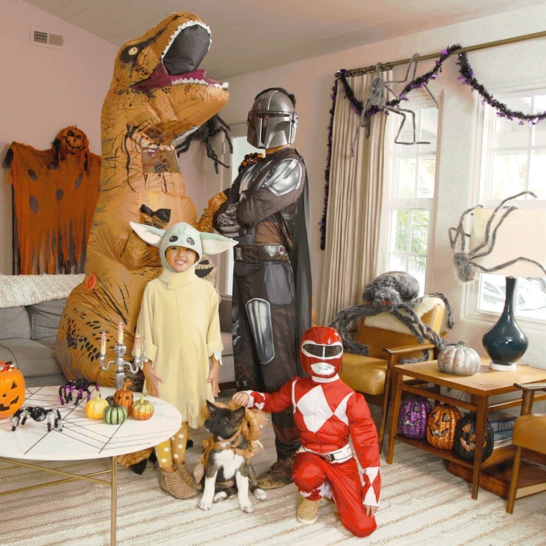 Wal-Mart Stores, Incのインスタグラム：「Ready for your own costume party? We have all the costumes you and your will family love, from superheroes to super-sized dinos!」