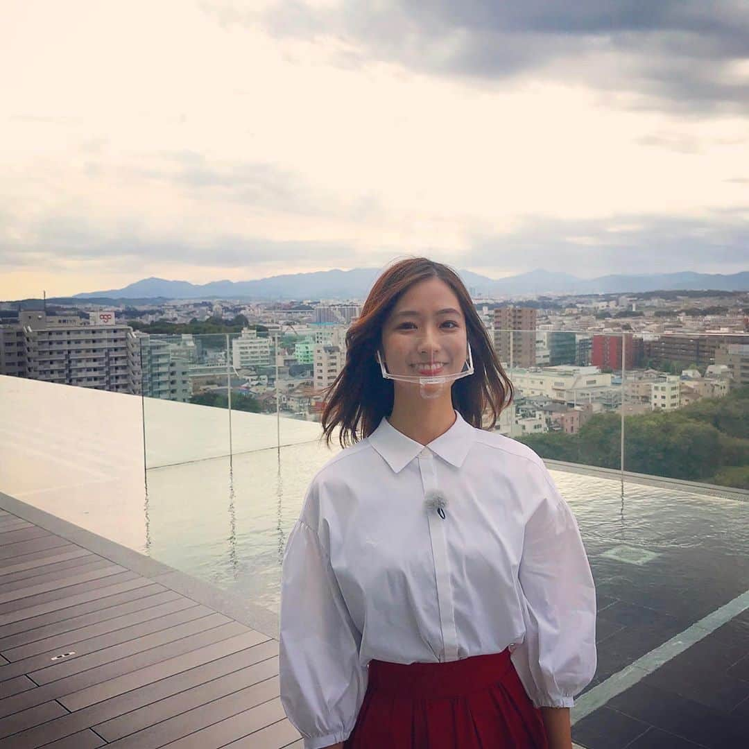 田村真子さんのインスタグラム写真 - (田村真子Instagram)「.  先週のまるサタで紹介したソラノホテル🍃 お部屋から見える景色が開放的で素敵でした。 こういう息抜きもいいですね〜  #まるサタ #ソラノホテル #soranohotel  #立川 #昭和記念公園  #インフィニティプール #ホテル巡り #ホテル」10月13日 2時08分 - tamura_mako_