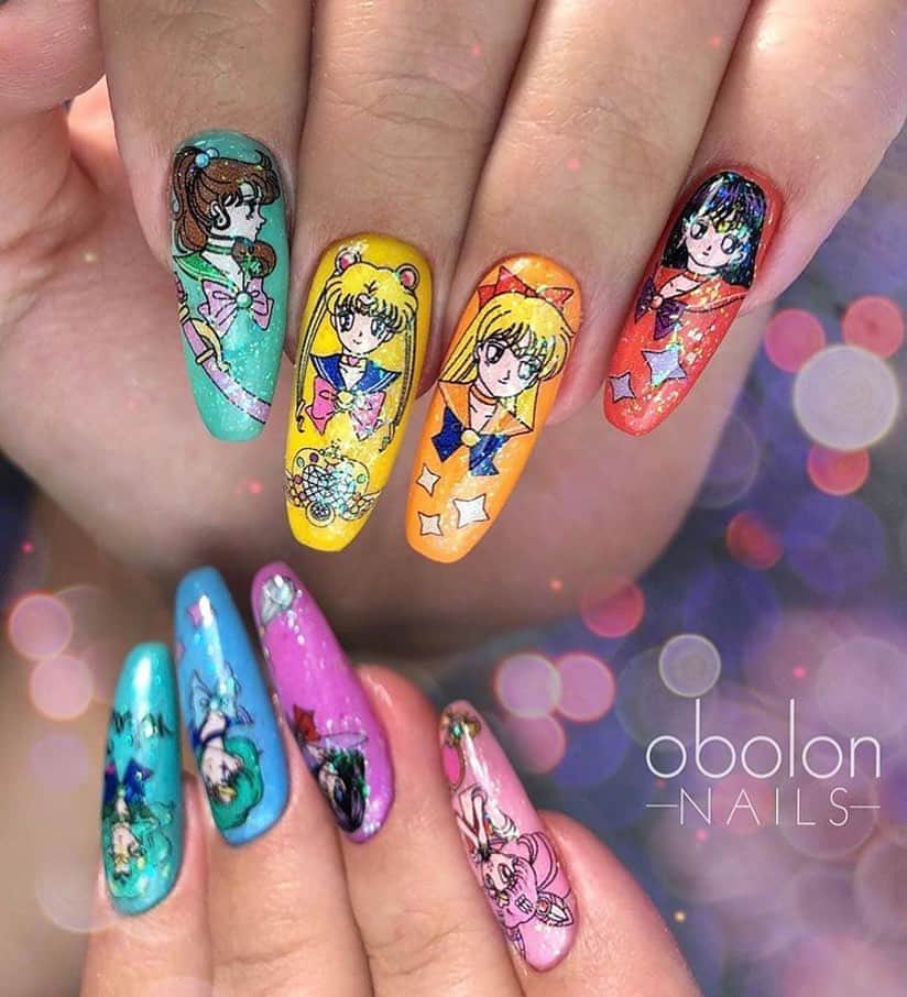 のインスタグラム：「✨🌙 Absolutely stunning Sailor Moon nails by @obolon_nails!! Love how colourful they are!! 🌙✨  #sailormoon #セーラームーン #sailormoonnails #nails #nailsofinstagram #nailart」