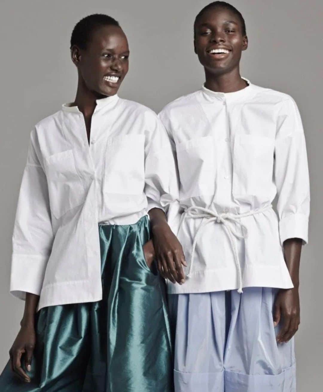 トームさんのインスタグラム写真 - (トームInstagram)「Tome's White Shirt Project Creates Beautiful Clothes for a Great Cause  ALESSANDRA CODINHA June 11, 2014 1:30 PM .  Sometimes the best thing to do during a busy fashion week/month—even one as occasionally rudderless as resort—is to take a step back and get some perspective. On Tuesday night, Tome’s Ryan Lobo and Ramon Martin aided in creating a space for exactly that. By way of introduction to the line’s first-ever resort collection and simultaneous charitable initiative, the White Shirt Project, Carolyn Murphy, Ajak Deng, various Vogue editors and other sylphs circulated through **Katie Ford’**s expansive SoHo loft in breezy pencil dresses in pure white and a swirling, baroque leaf-print jumpsuit, full skirts and button-front, slit-back blouses, wide-legged pants with thick obi-style belts and of course, the ever-present white shirt. .  “It’s really meant to be a universal garment,” Lobo said of the soft, sheer, straight white cotton shirt, admiring the differing takes of Yasmin Sewell, China Chow, Jessica Hart and various Vogue editors, who wore it closed at the Mandarin collar or left open-necked, wide cuffs left loose or rolled. “I just really love seeing all these different incredible women wearing it and making it their own.” (Andreja Pejić wore the top with aplomb, showing an expansive stretch of enviable leg courtesy of the drape-front white mini she paired with it.) All proceeds from the sale of the shirt will be donated to Ford’s foundation Freedom for All. “I think there is at this point not one country in the world that has not had cases of slavery reported,” Ford noted, adding that at present, more 27 million people are estimated to be enslaved across the world today. Freedom For All focuses on support groups in Brazil, Ghana, India, the Philippines, and the United States. “I chose those groups because they’re creating systematic solutions that can be replicated,” Ford said and the designers noted that the project itself—the universal, endlessly variable and imminently covetable white shirts— are symbolic of a “clean slate, and a fresh start” for the victims of human trafficking. It’s a whole new take on dressing for success」10月13日 4時57分 - tomenyc