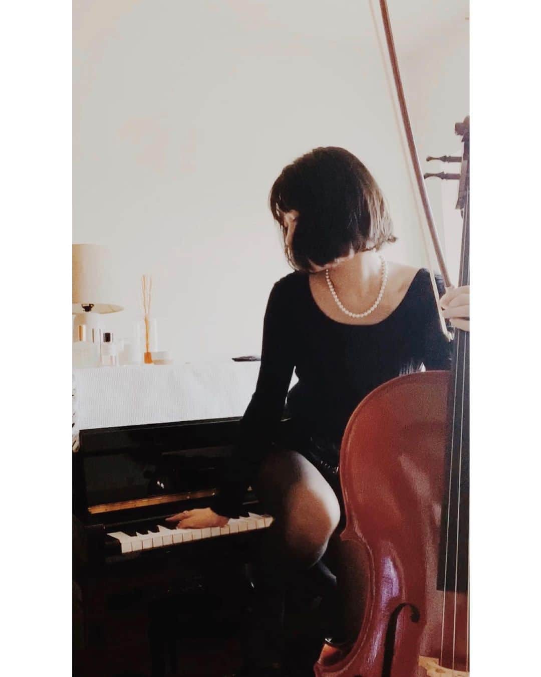 林田岬優さんのインスタグラム写真 - (林田岬優Instagram)「my cello ❤︎ piano どちらも大好きな音色😊 #cello#piano#チェロ#ピアノ」10月13日 6時26分 - miyu_hayashida