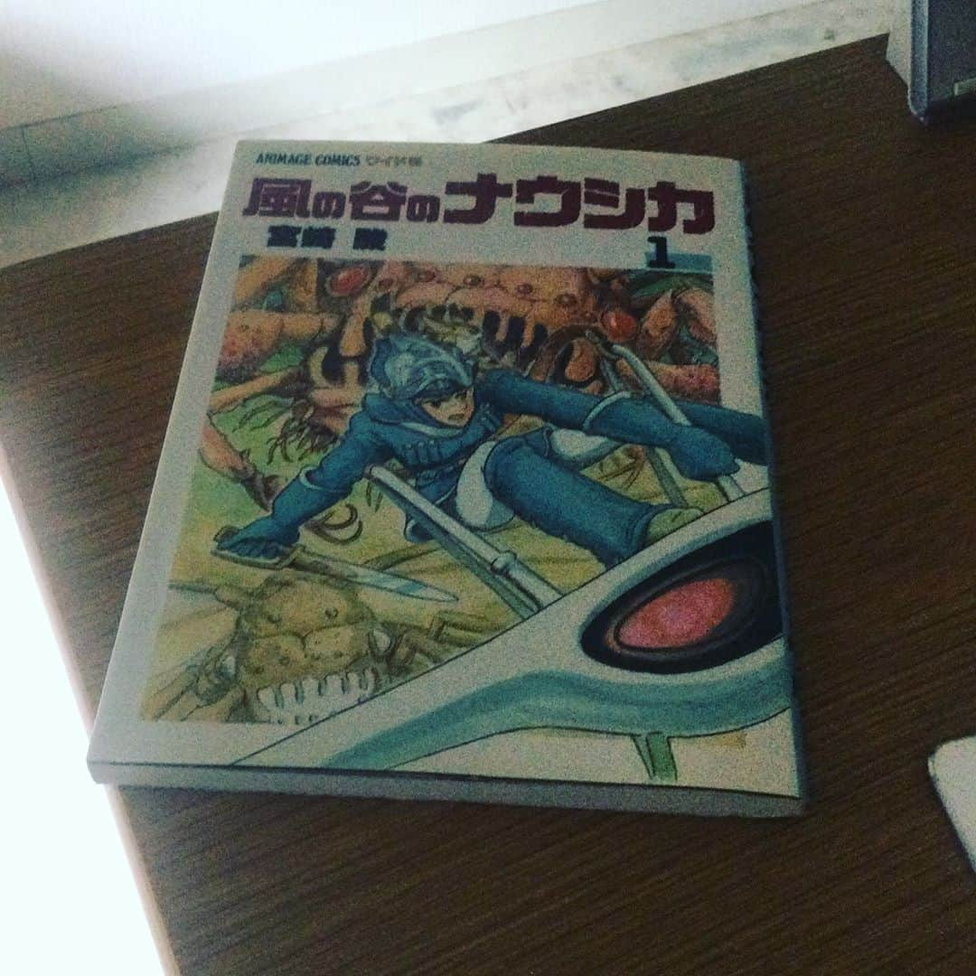 木下理樹さんのインスタグラム写真 - (木下理樹Instagram)「朝から読もうかな」10月13日 7時07分 - rikikundeath