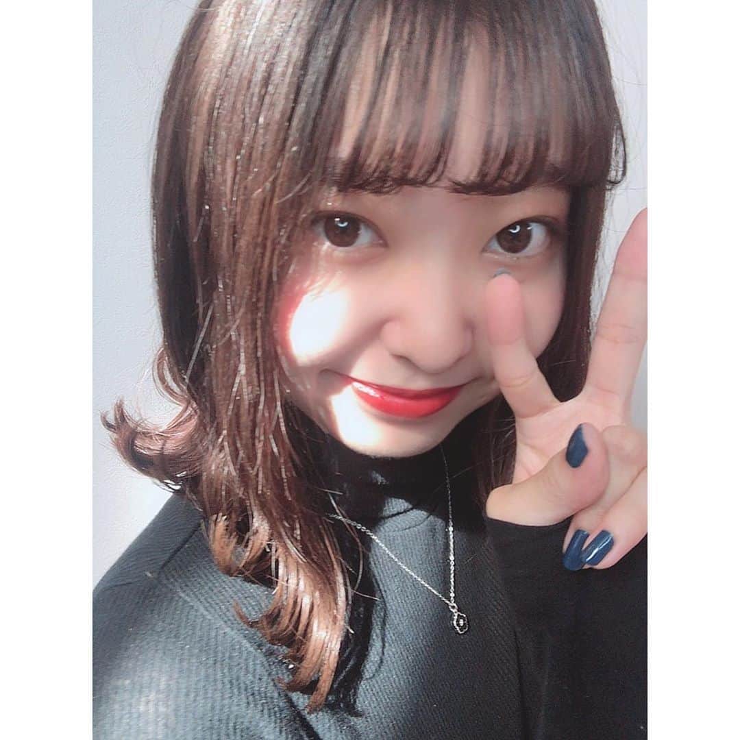のインスタグラム：「おはようございますっ☀️ 今日も天気がいいね〜〜っ  今日もみなさんが楽しく元気に過ごせますように😌🌈  学校やお仕事の方頑張りましょう✊🏻♡ そして今日はオフだったり友達と会う予定の人は思いっきり楽しんで下さい☺️🤍  #ミスコン#ミス桜美林#ミス桜美林コンテスト2020#桜美林大学#桜美林ミスコン#lfl#gm#selfie#いいね返し#お洒落さん#サロモ#サロンモデル#サロモ希望#인스타그램#인스타#좋아요#셀카#셀스타그램#대학생#サロモ東京#撮影モデル#まつパモデル#マツパ」