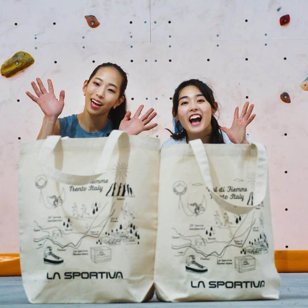 のインスタグラム：「@lasportivajp からオリジナルトートバックが数量限定で発売されました🤩✨  詳しくは公式ホームページをチェックしてみてください😘  #lasportiva @lasportivajp」