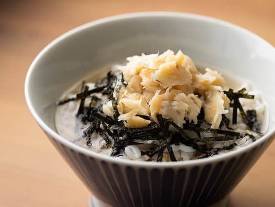 ISETAN PARK netさんのインスタグラム写真 - (ISETAN PARK netInstagram)「新米の季節到来！おかわりが止まらないごはんのお供🍚🥢    ごはんがおいしい新米の季節がやってきました🌾 新米をよりおいしくしてくれる、おすすめのごはんのお供を伊勢丹新宿店のバイヤー3人が厳選！   お漬物から魚のおかず、卵かけごはんにぴったりの卵まで。定番だけど個性が光る、プレミアムな逸品が揃いました。   みなさんがお供にしたいのはどれですか？   詳しくは、@isetan_shinjukuストーリー「おうち時間」、またはこちらから▼  https://www.mistore.jp/shopping/feature/foods_f/r_foodie_64086.html    ※一部商品はオンラインストアからご注文いただけます。    @isetan_gourmet  #新米 #新米の季節 #ごはんのお供 #卵かけごはん #おかわりが止まらない #ごはんのおかず #おうちごはん #おうち時間 #佃煮 #炊き立てごはん #鮭の味噌漬け #お漬物 #食欲の秋 #おいしい秋見つけた #バイヤー厳選 #デパ地下グルメ #伊勢丹グルメ #伊勢丹のデパ地下 #isetan_gourmet #isetan #isetanshinjuku #イセタン #伊勢丹 #伊勢丹新宿 #伊勢丹新宿店 #三越伊勢丹オンラインストア」10月13日 18時30分 - isetan_shinjuku