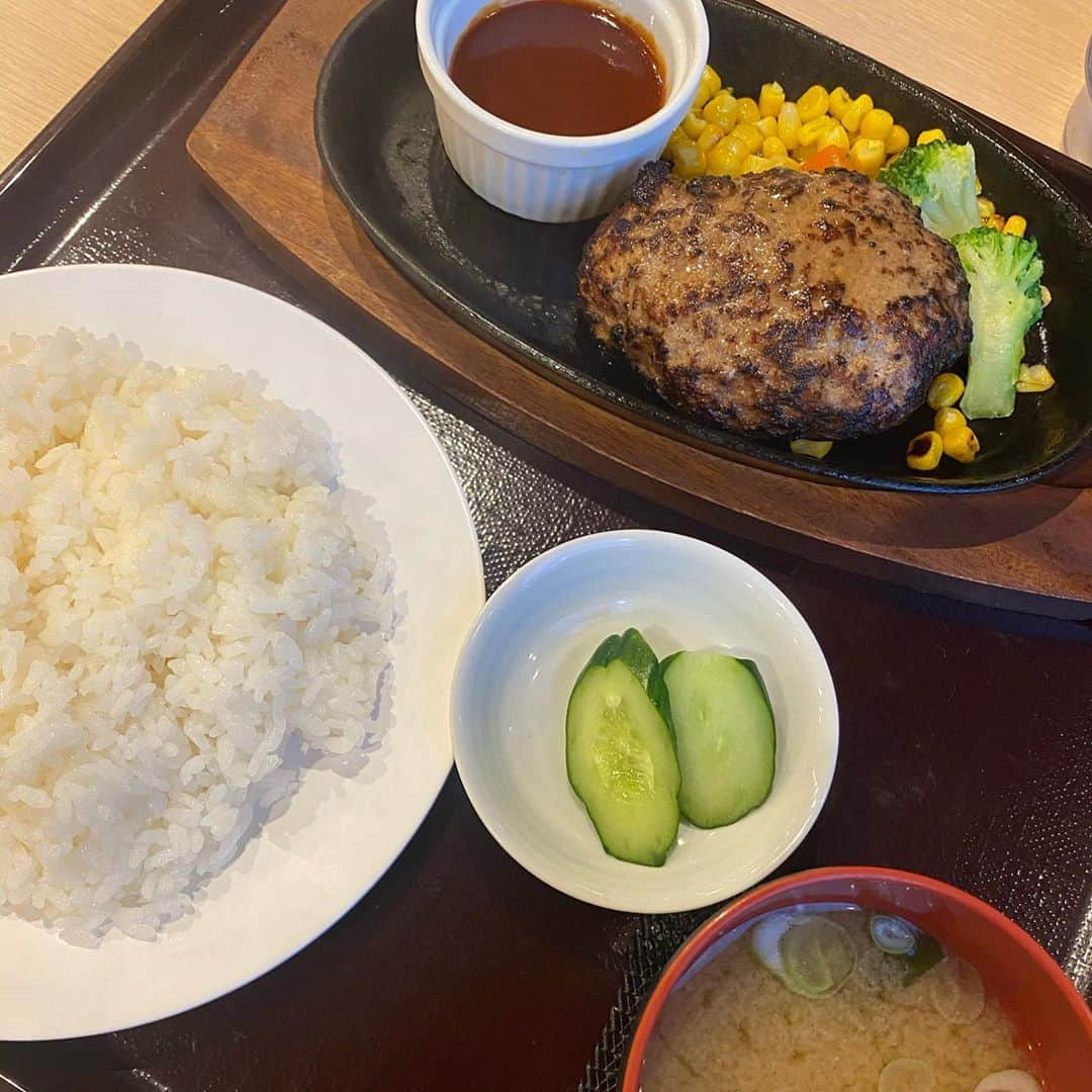 テレビ東京 ドラマ「サ道」のインスタグラム：「#萩の湯 さん。きょうはなにも食べてなかったから(」ﾟдﾟ)」ﾊﾞﾝﾊﾞｰｰｰｸﾞ!! #サ道#サウナ#sauna」