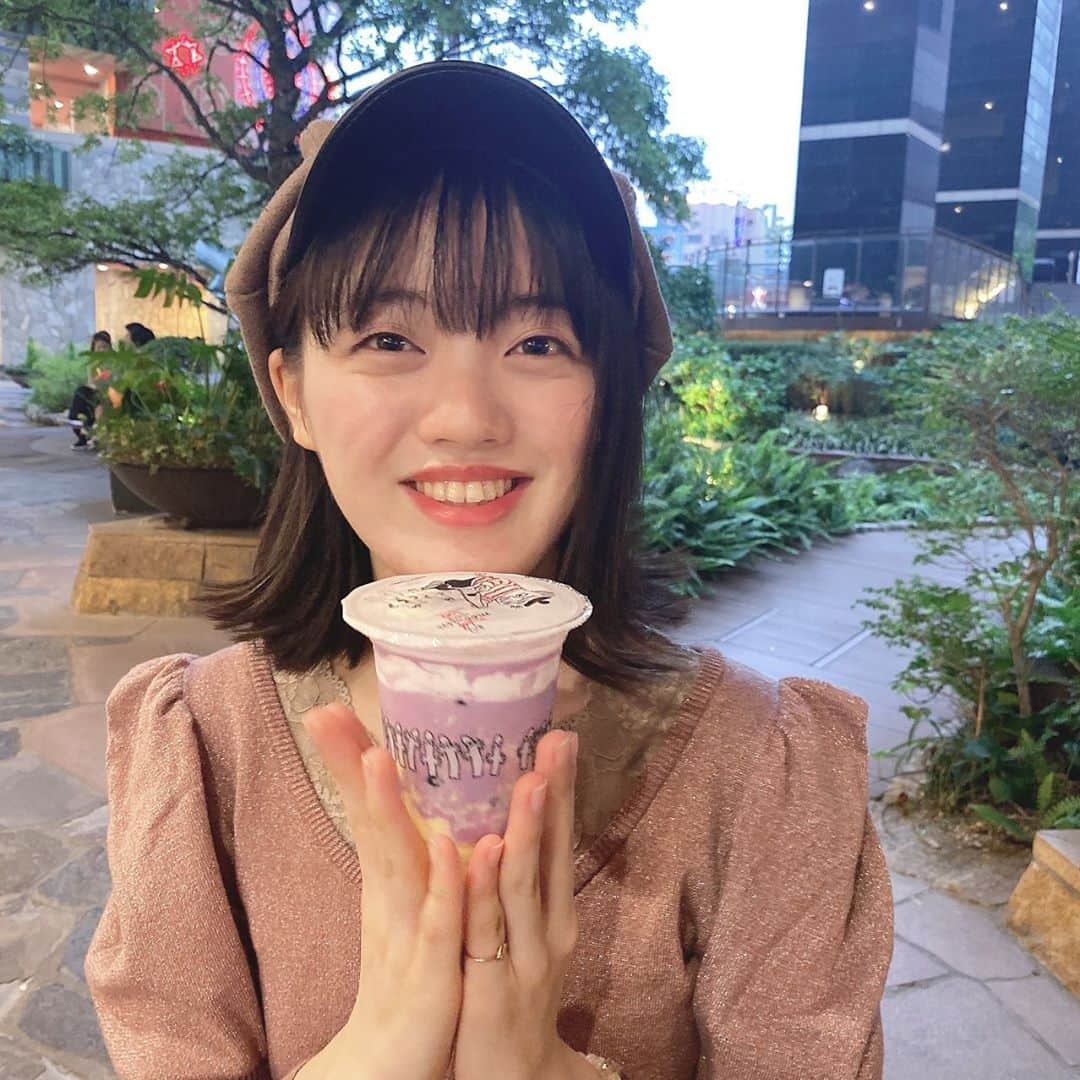 希山愛さんのインスタグラム写真 - (希山愛Instagram)「* #おいもすたぐらむ  今日、10月13日は 大好きな#さつまいもの日 🍠♡  ということで、 #むらさき芋プリンミルク を飲みました🍼  見た目の薄紫色から可愛くて、 ストローで吸うと むらさき芋プリンの優しい甘さが 口いっぱい広がって美味しかった〜☺️！  #お芋好きにはたまらん #お芋  #希山愛 #ばってん少女隊」10月13日 18時43分 - kiyama_ai_official