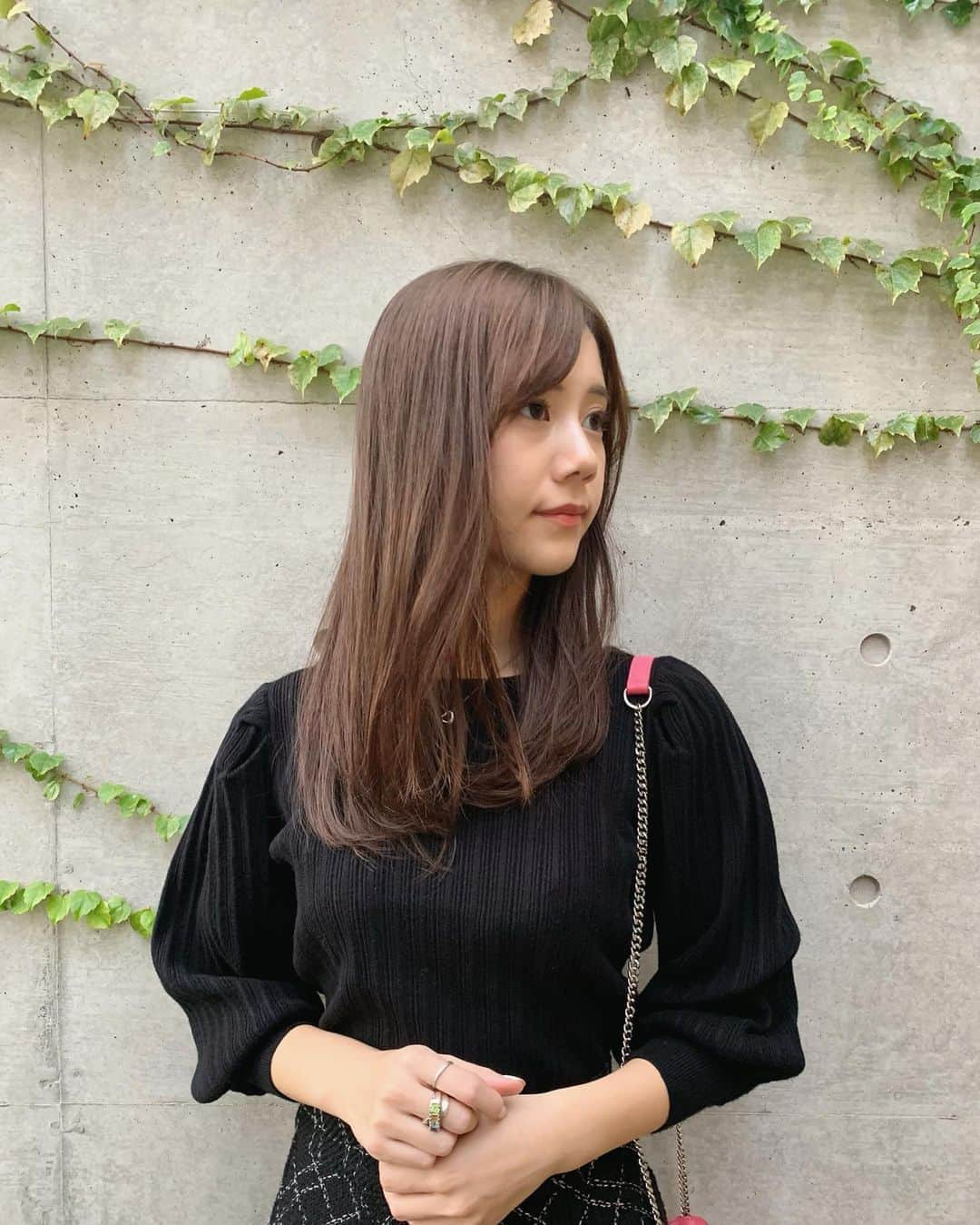 今井美桜さんのインスタグラム写真 - (今井美桜Instagram)「＊ 昨日、投稿したトップス 見づらかったと思うのでアップで撮ったものを！  本当に形が綺麗♡」10月13日 18時54分 - mio_ima49