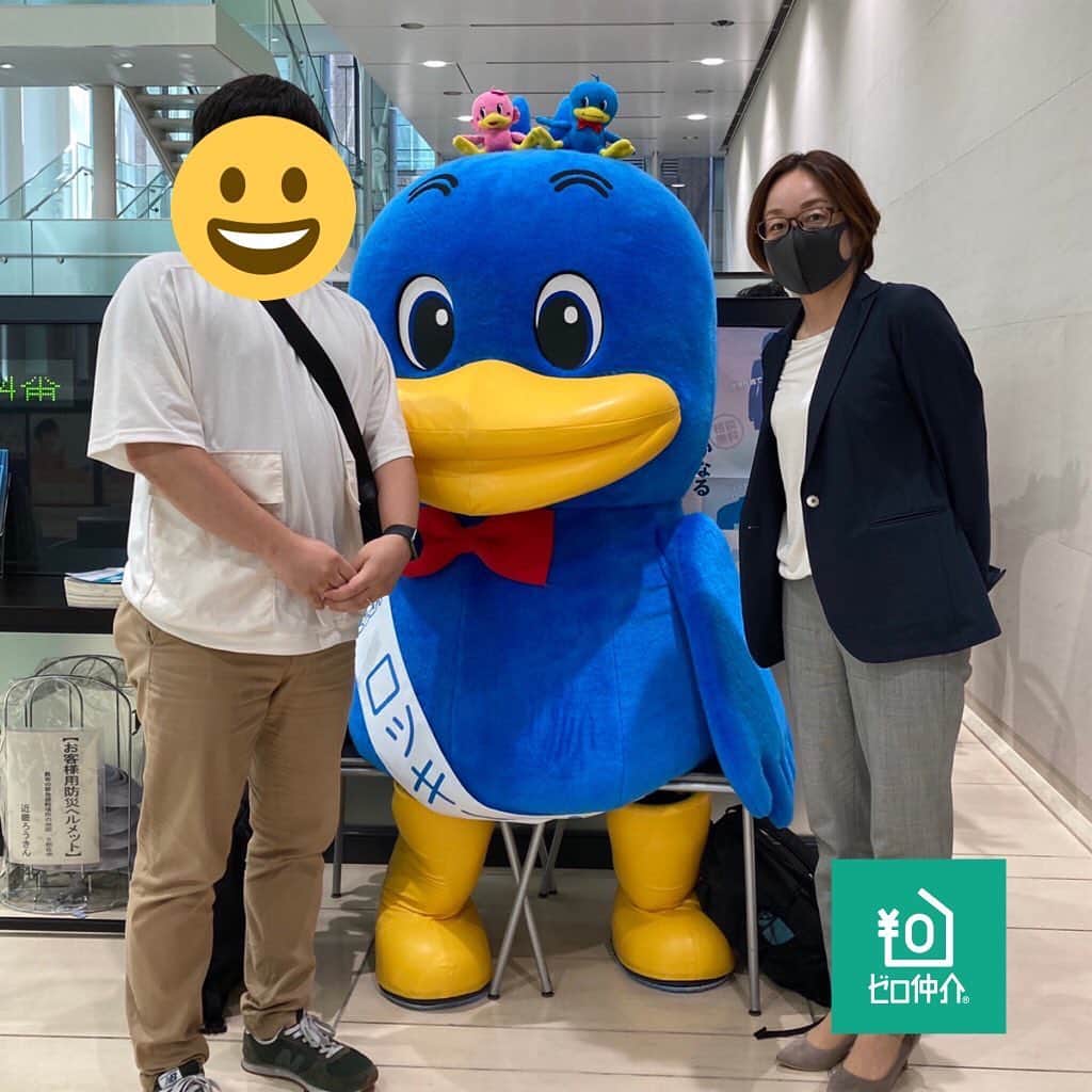 ゼロ仲介｜大阪の新築一戸建てを仲介手数料0円でご紹介のインスタグラム：「近畿ろうきんで新築一戸建てのお引き渡し（もしくは契約）がございました。ありがとうございました。 . #ゼロ仲介 #ゼロ仲介チャンネル #かうまえブログ #新築一戸建てを購入する前に読むブログ #マイホーム #新築一戸建て #新築マイホーム #新築戸建 #新築マイホーム #新築戸建 #一戸建て #仲介 #不動産仲介 #仲介手数料無料 #仲介手数料ゼロ #仲介手数料最大無料 #仲介手数料0円 #仲介手数料 #不動産 #家 #住まい #インテリア #暮らし #住宅 #建築 #マイホーム計画 #myhome #home #建売 #建売住宅」