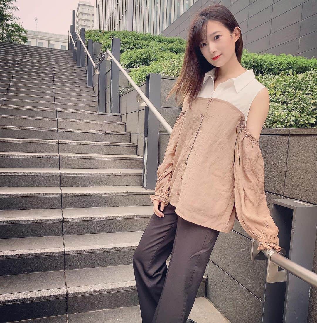 ミクのインスタグラム：「. .  #fashion #ootd #emoda #grl #casualstyle #pctokyo #패션　#오늘뭐입지　#좋아요　#팔로미 #instagood」