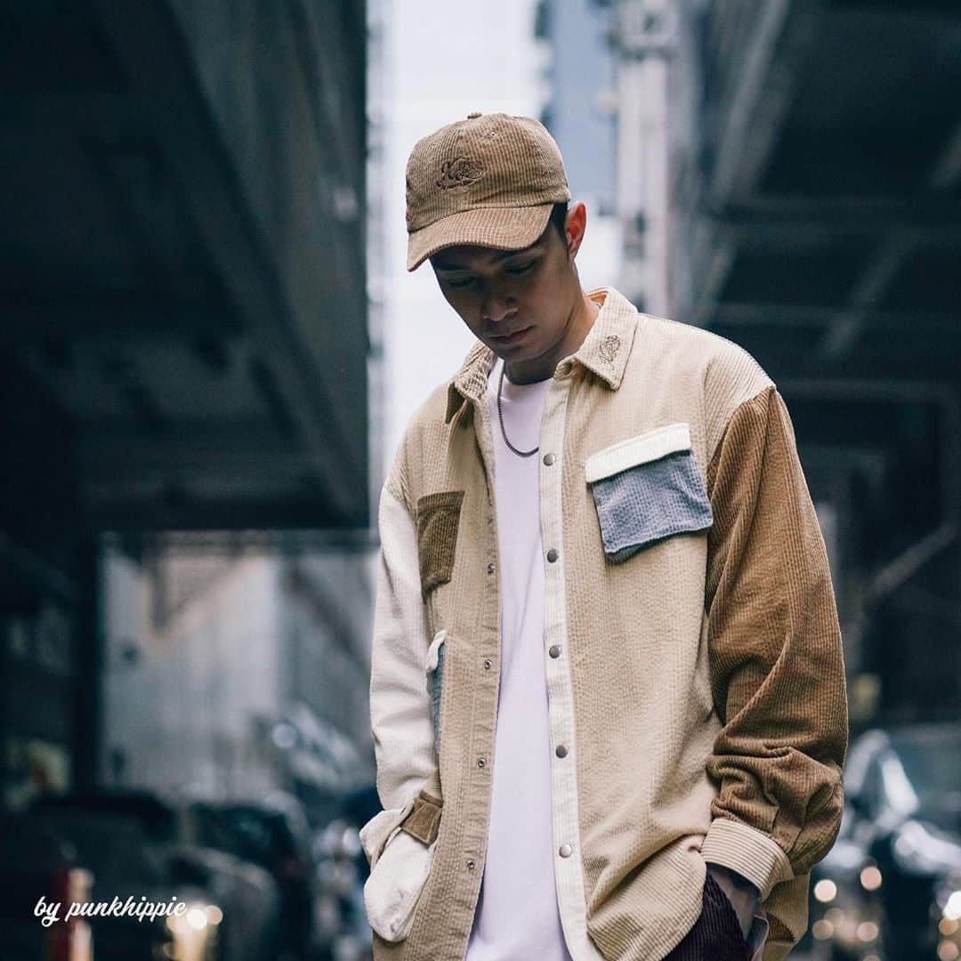 チャウ・パッホウのインスタグラム：「NEW launch at 12pm @xpxviii   www.xpx8.com official website  www.xpxviii.com taobao」
