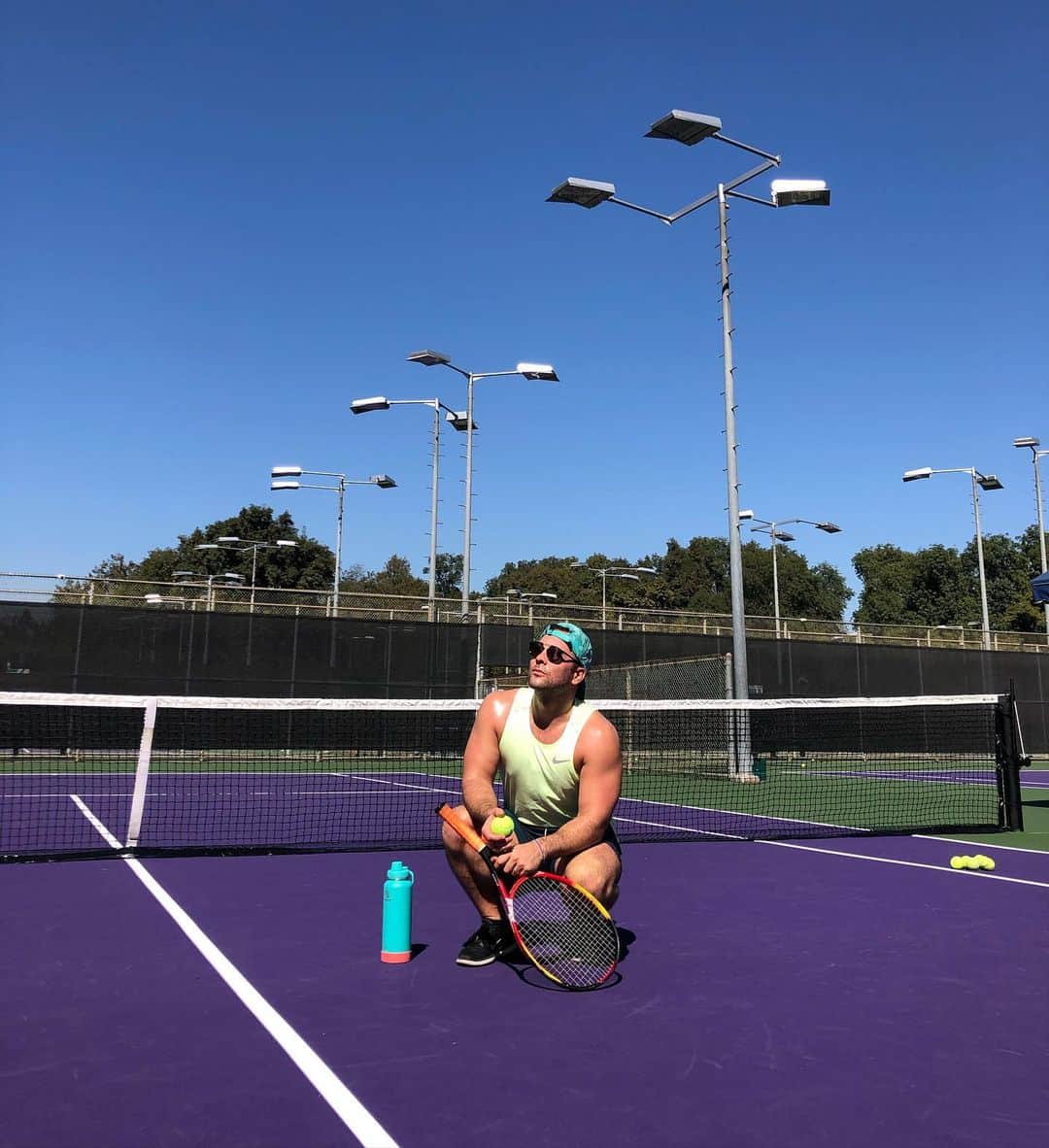 Samuel Lippkeのインスタグラム：「Smashing some balls in this heatwave 🎾🔥」