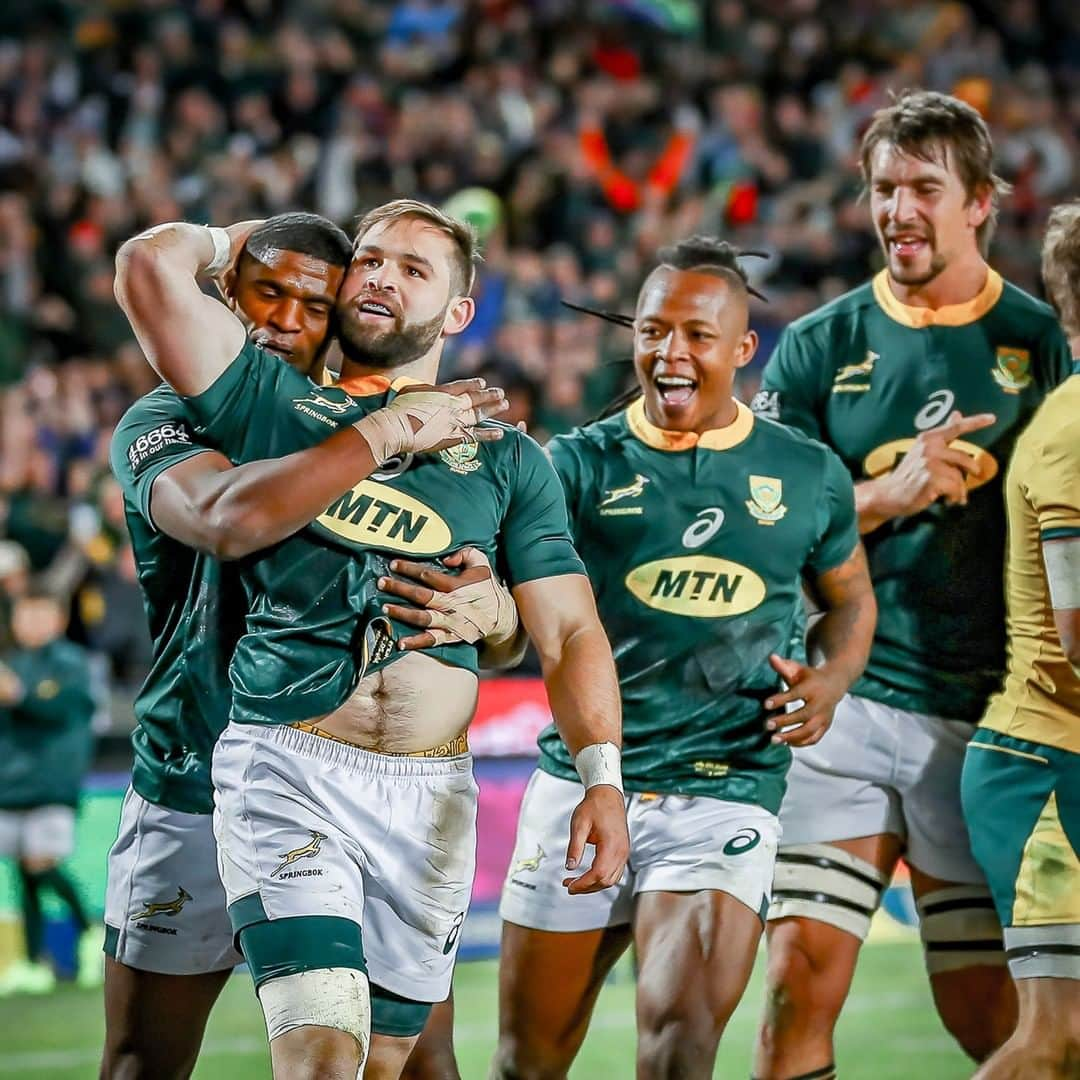 ラグビー南アフリカ代表さんのインスタグラム写真 - (ラグビー南アフリカ代表Instagram)「Springbok Historic Moments:   In 2019, the Boks beat Australia in the opening round of the Castle Lager Rugby Championship.   What was your favourite victory over the Wallabies in the last 20 years?  #StrongerTogether @mtnza」10月13日 14時31分 - bokrugby