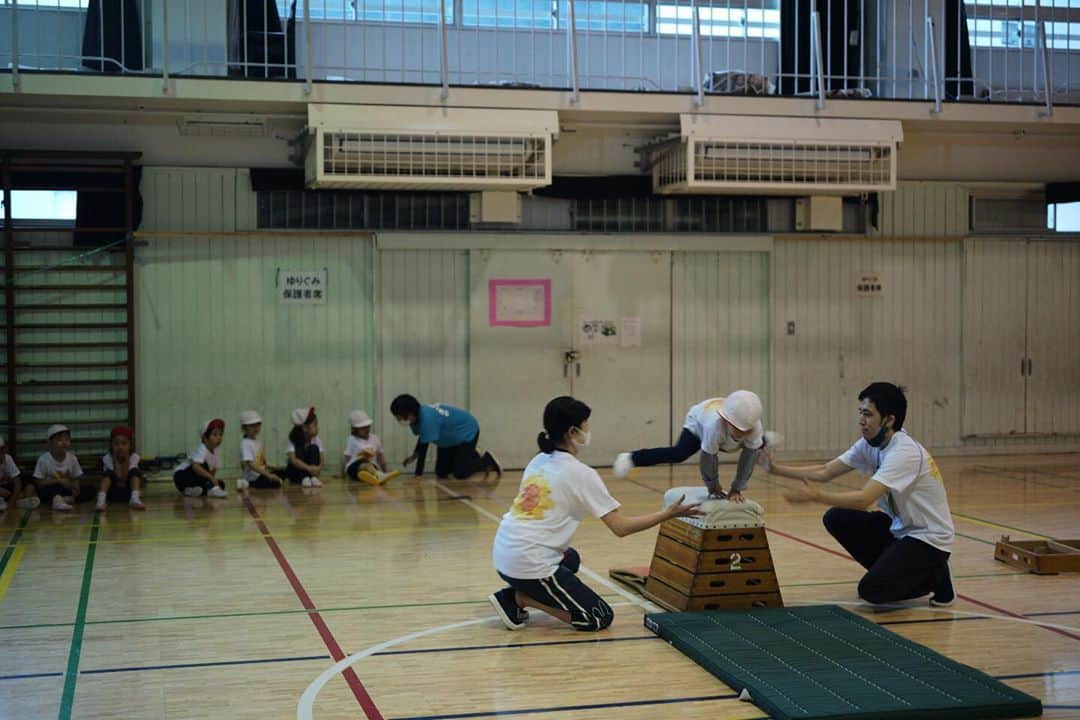 谷尻誠さんのインスタグラム写真 - (谷尻誠Instagram)「息子とのチャレンジについて、これから書いてみようかと。 #プロフィールリンクから #跳び箱めっちゃ飛んでてびっくり」10月13日 14時58分 - tanijirimakoto